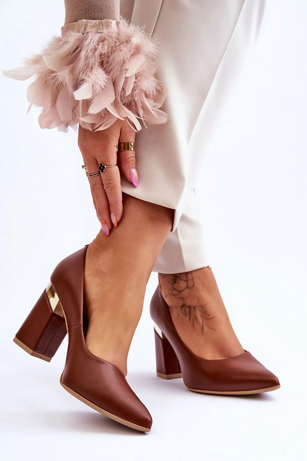 Block heel pumps