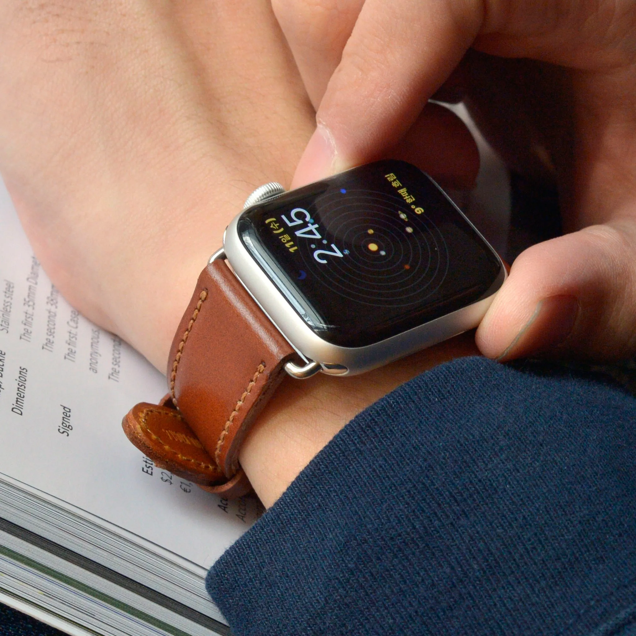 CHESTNUT BRIDLE LEATHER HANDMADE APPLE WATCH STRAP ALL GENERATIONS