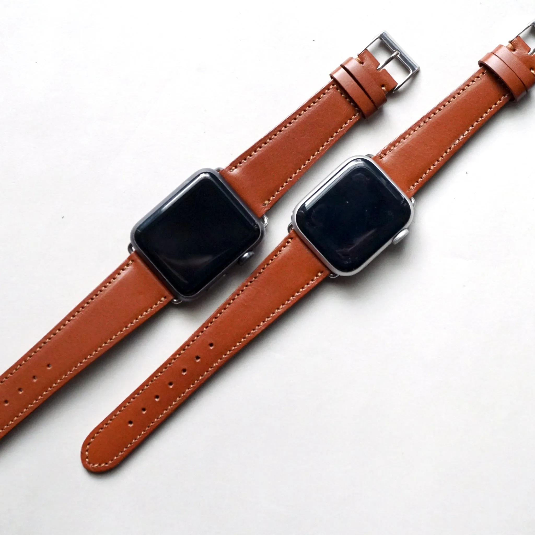 CHESTNUT BRIDLE LEATHER HANDMADE APPLE WATCH STRAP ALL GENERATIONS