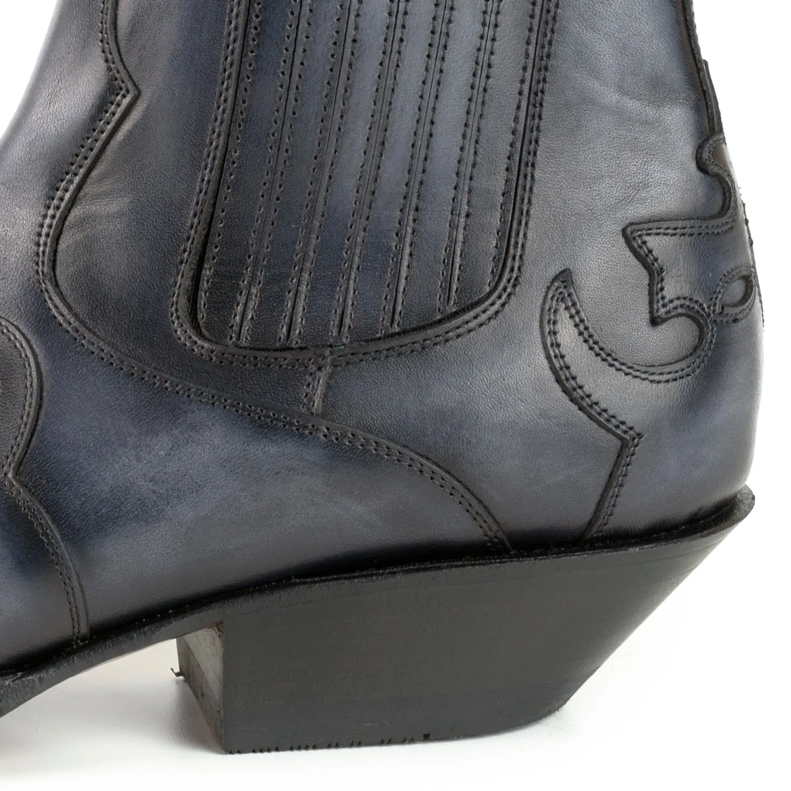 Cowboy Boots or Ankle Boots for Women and Men, Handcrafted, Gray Leather, Urban 1931