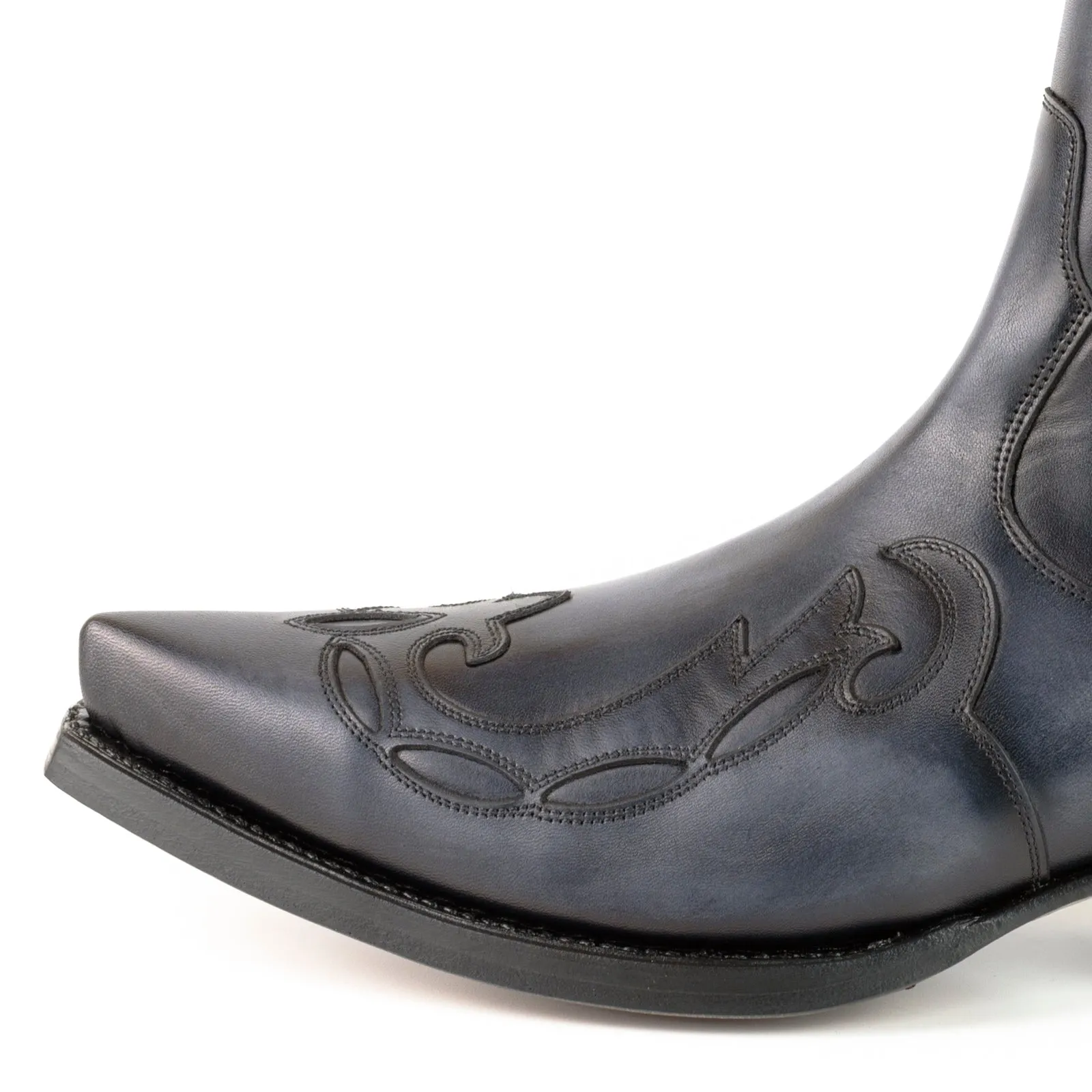 Cowboy Boots or Ankle Boots for Women and Men, Handcrafted, Gray Leather, Urban 1931