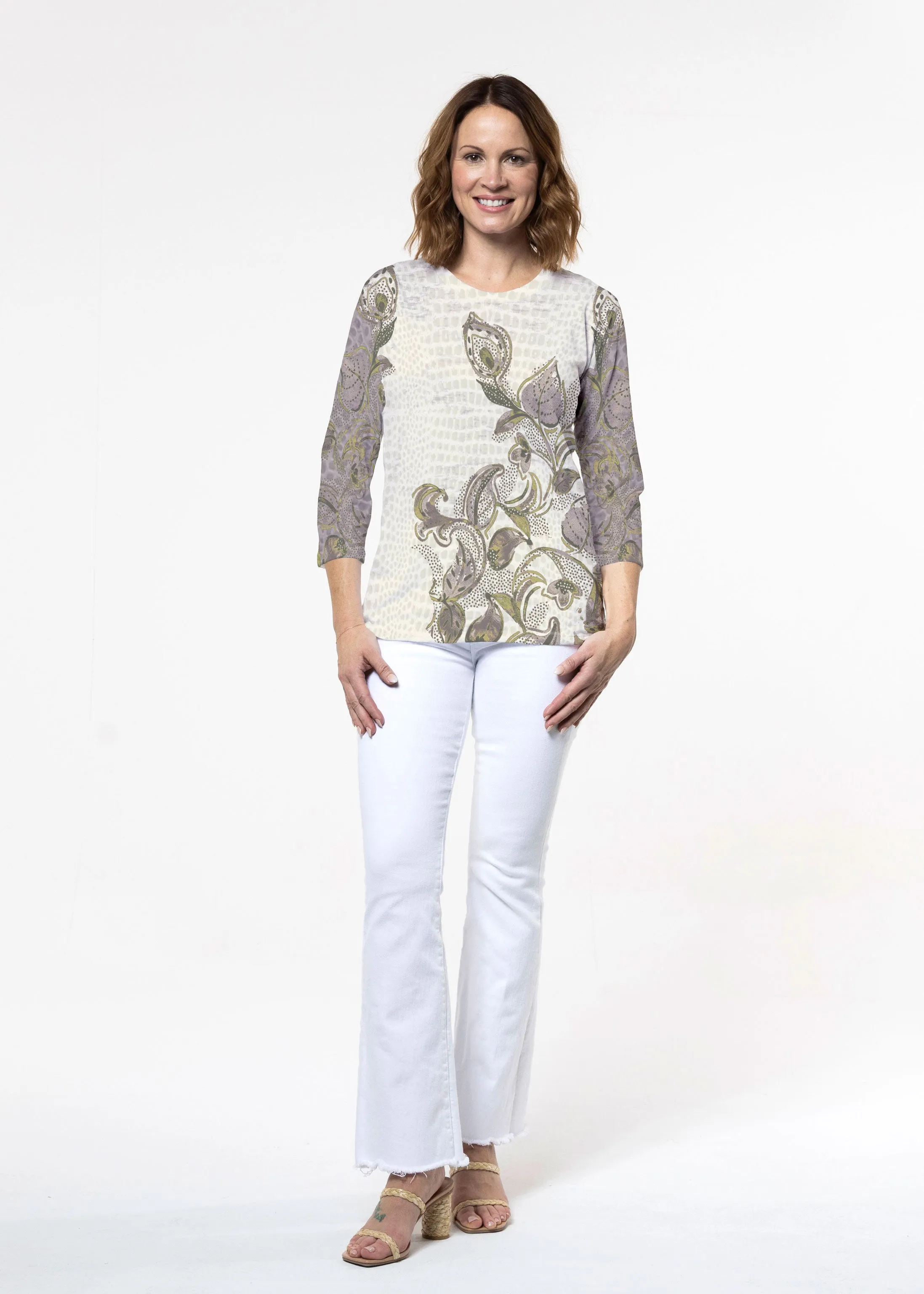 Crocodile Vine (8066) ~ Signature 3/4 Sleeve Crew Neck Top