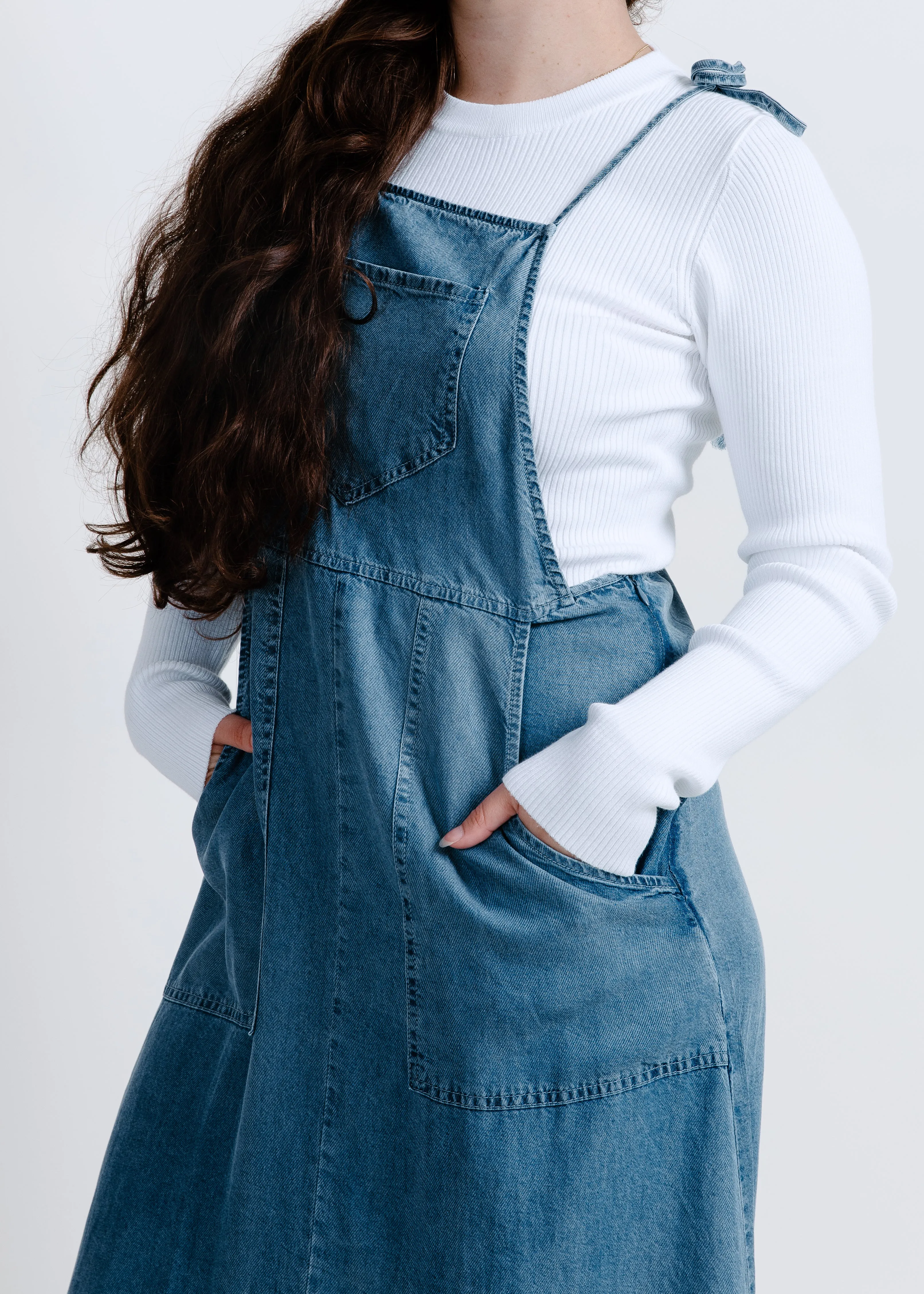 Daisy Tie Shoulder Maxi Dress