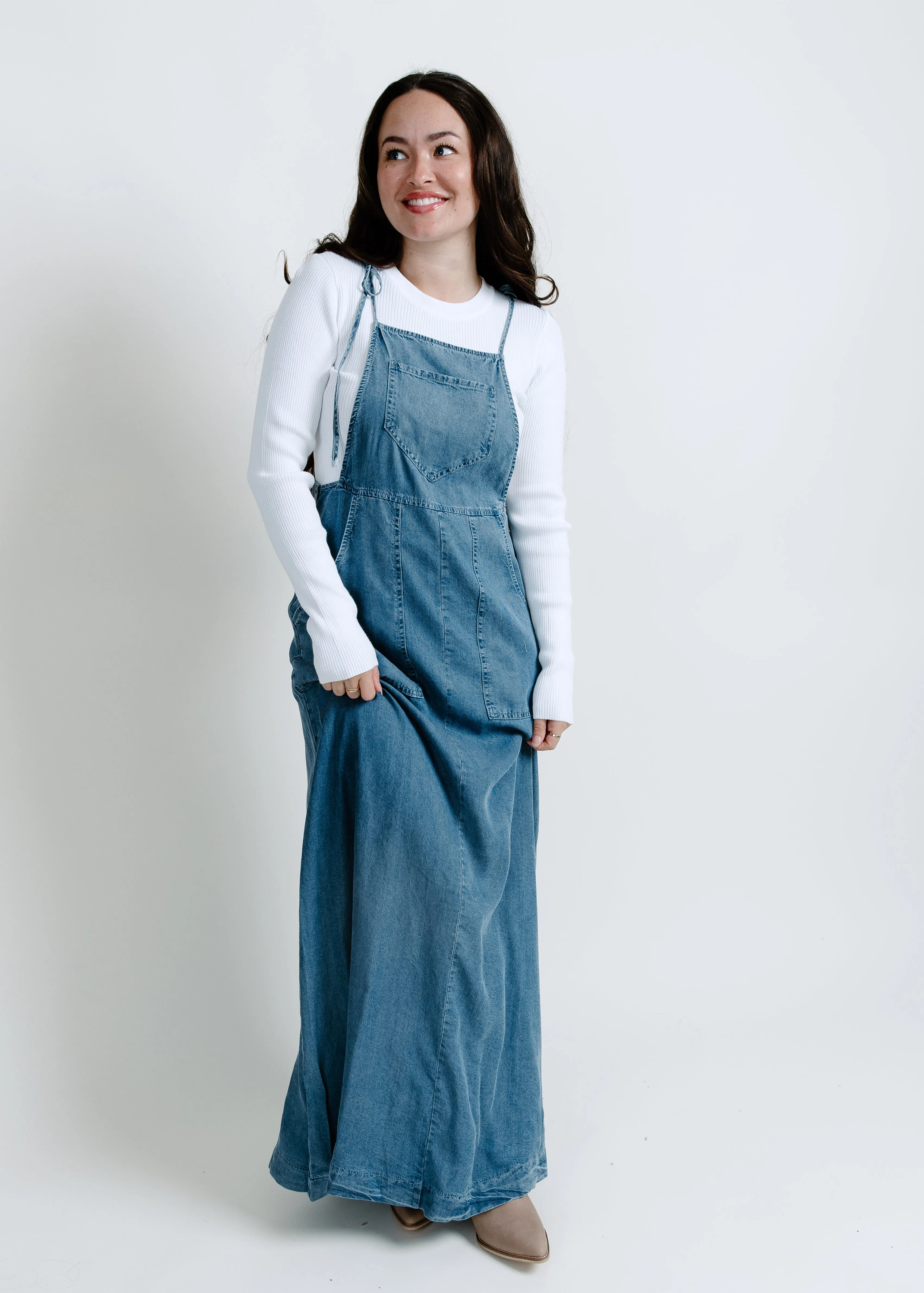 Daisy Tie Shoulder Maxi Dress