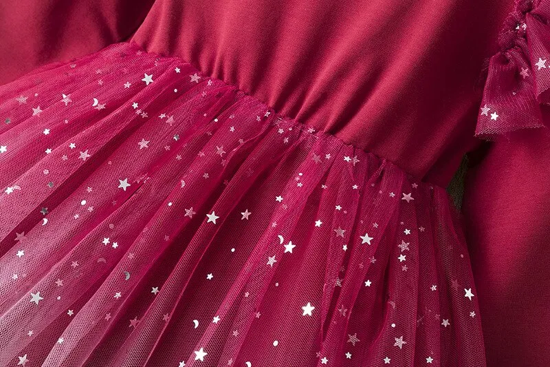 Elegant Red Long Sleeve Dresses for Autumn/Winter Celebrations: Perfect for Eid