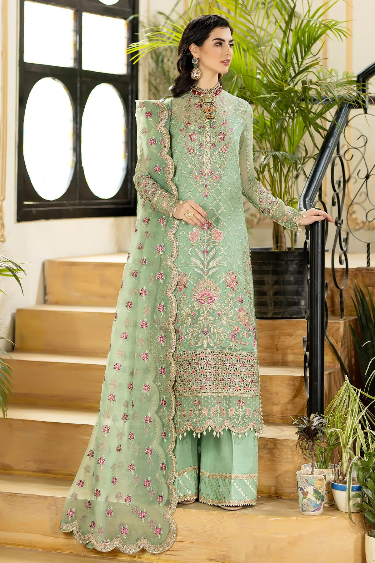 Embroidered Pakistani Salwar Kameez in Premium Chiffon