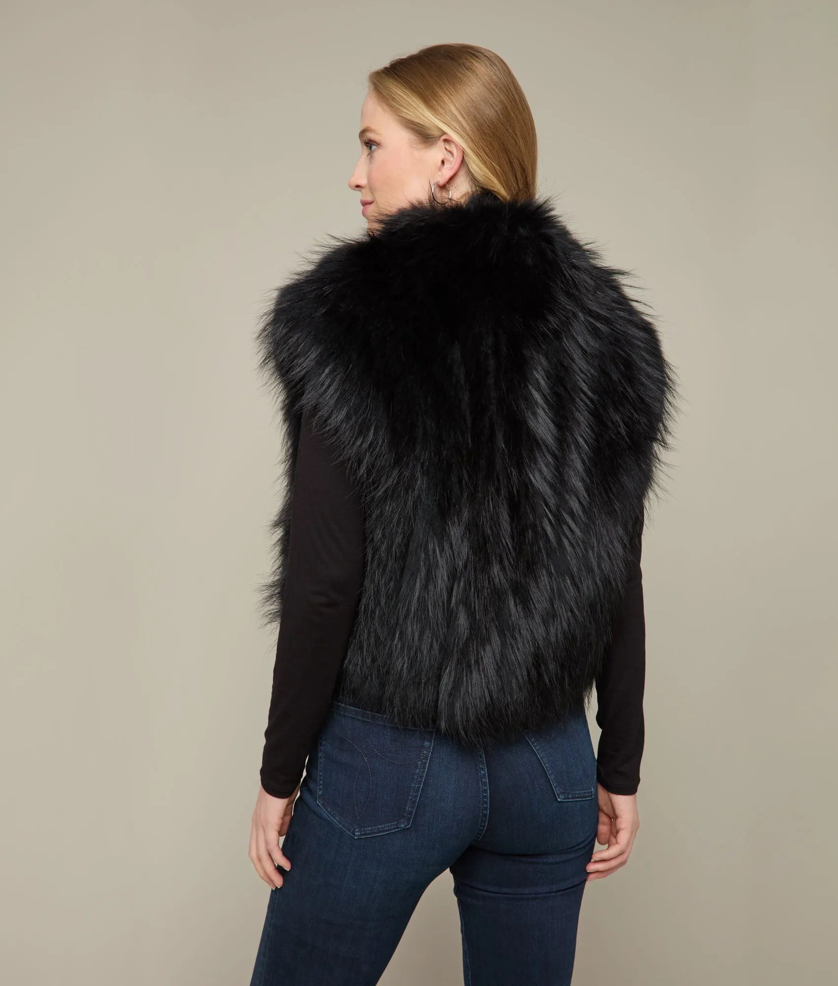 Fox Vest :: Black
