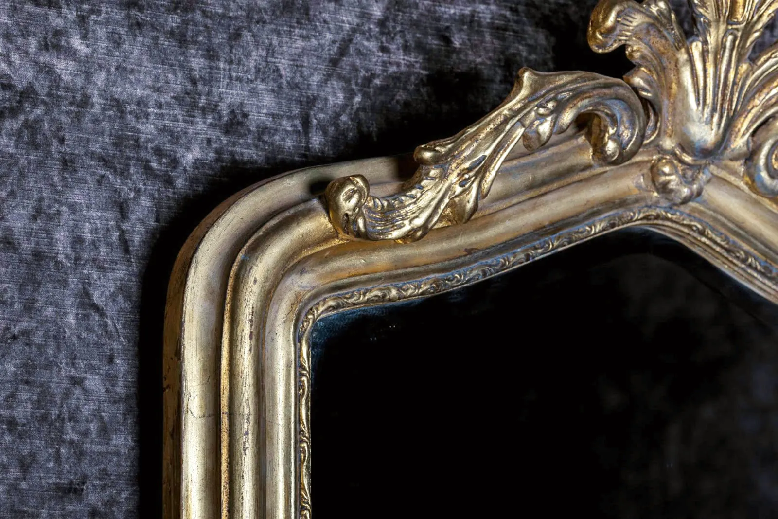 French Renard Hand-Carved Beveled Mirror in Hand Gilt Frame