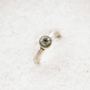 Green Oregon Sunstone Ring in Sterling Silver