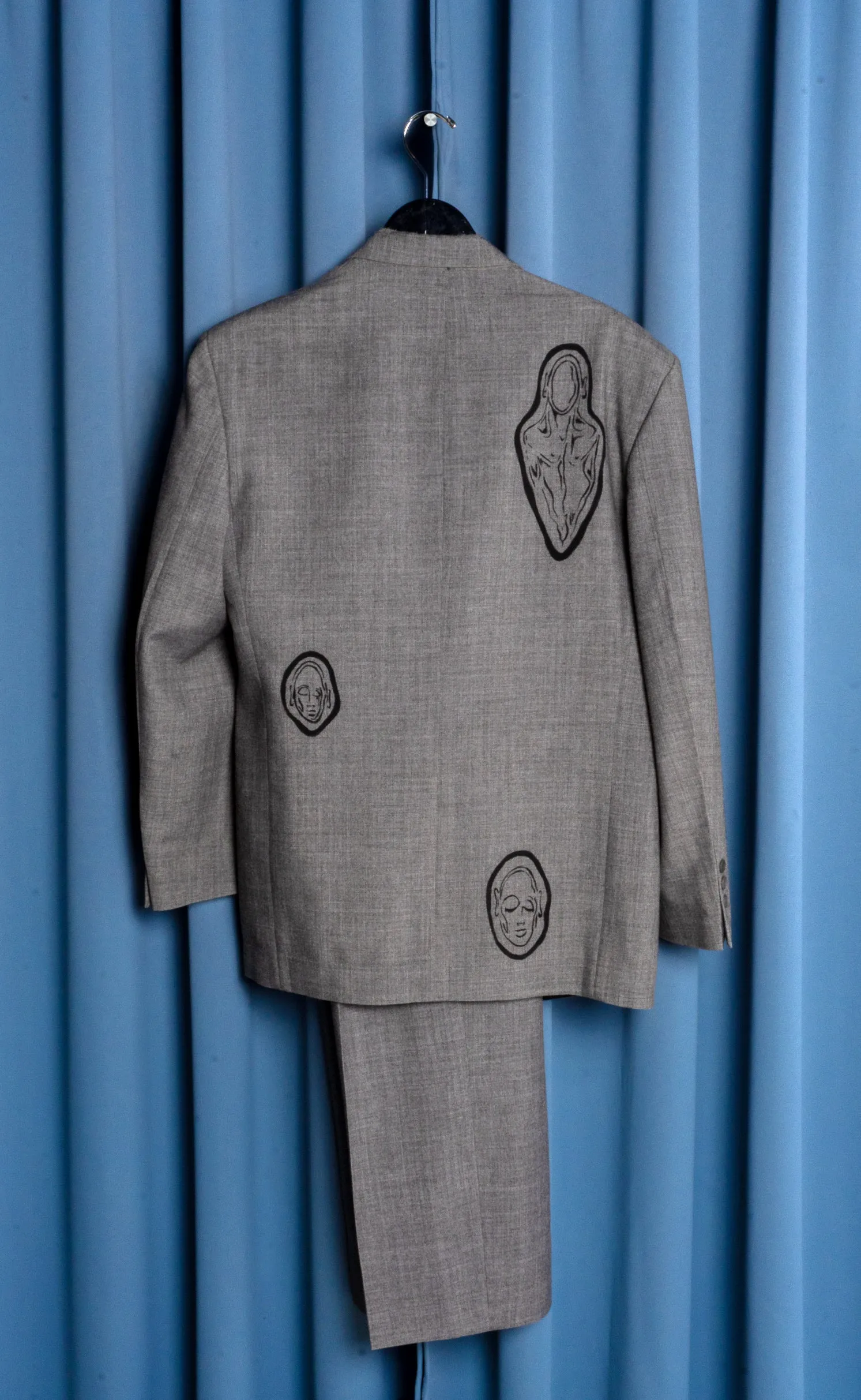 Hand Painted 'A.O.Y.' Full Suit - Large/34