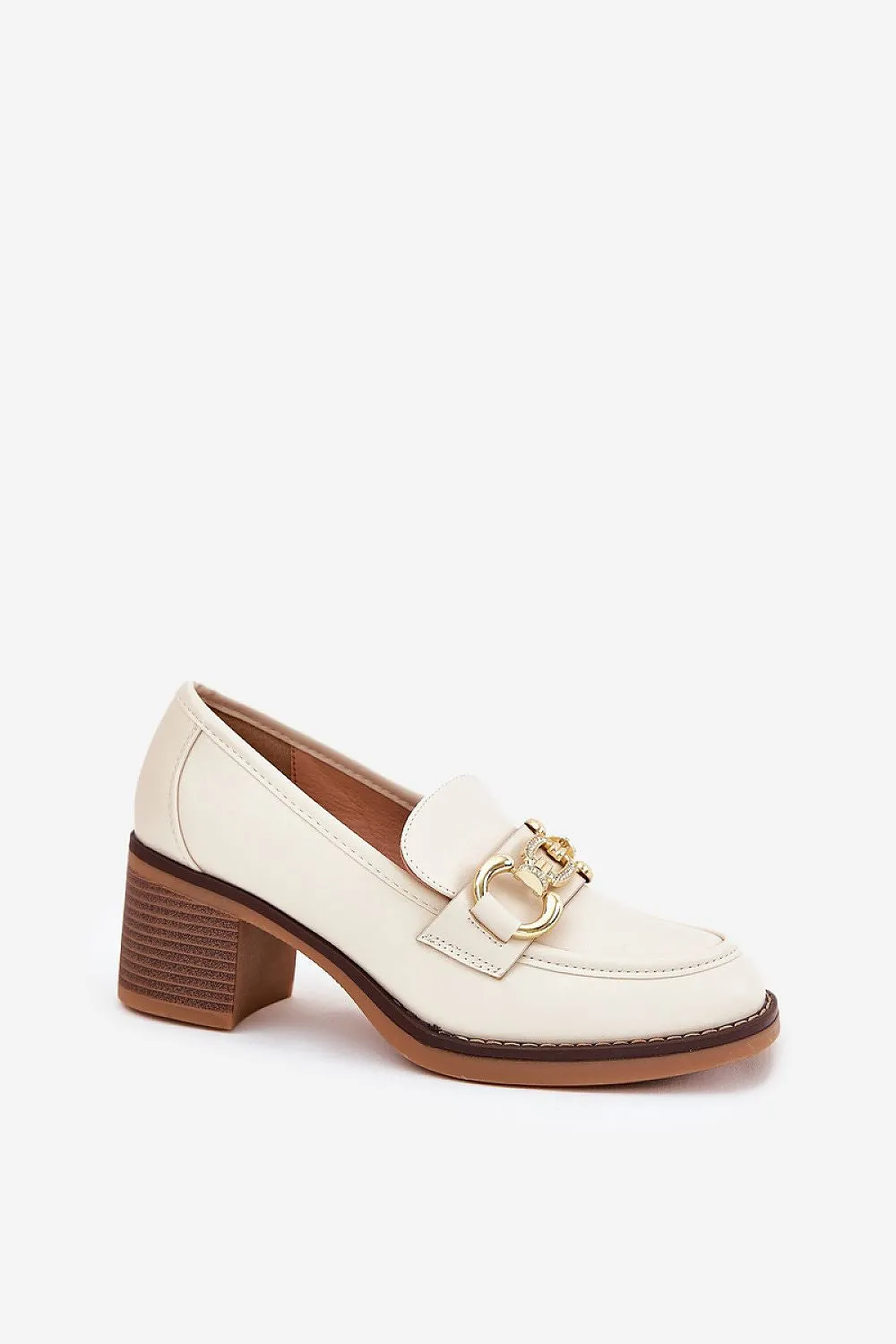 Heeled low shoes