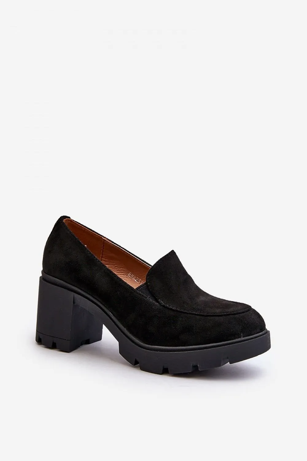 Heeled low shoes