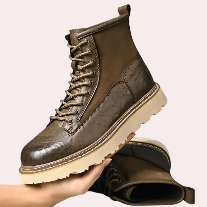 High-quality and stylish leather men's boots