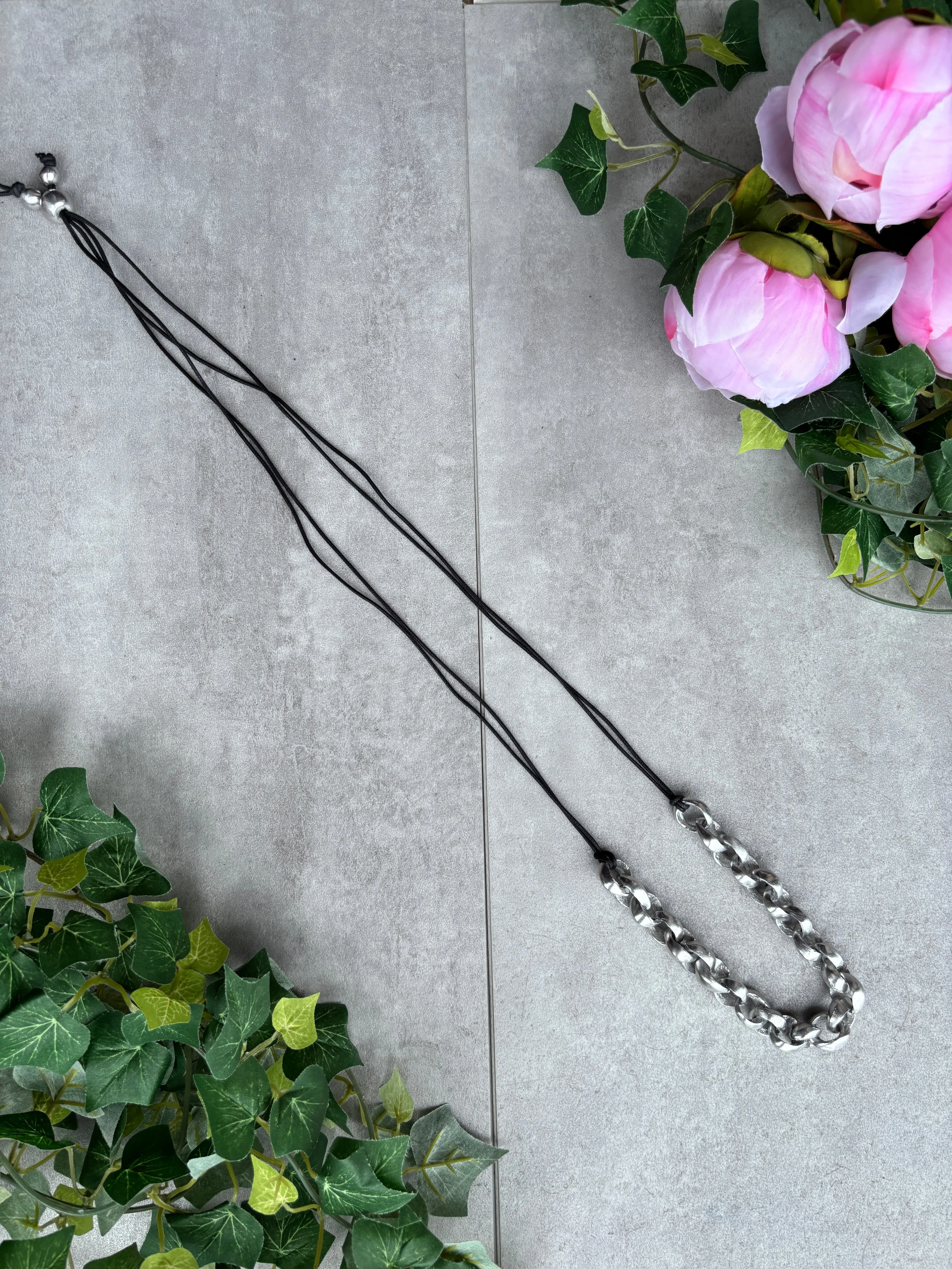 Kezia Necklace in Silver