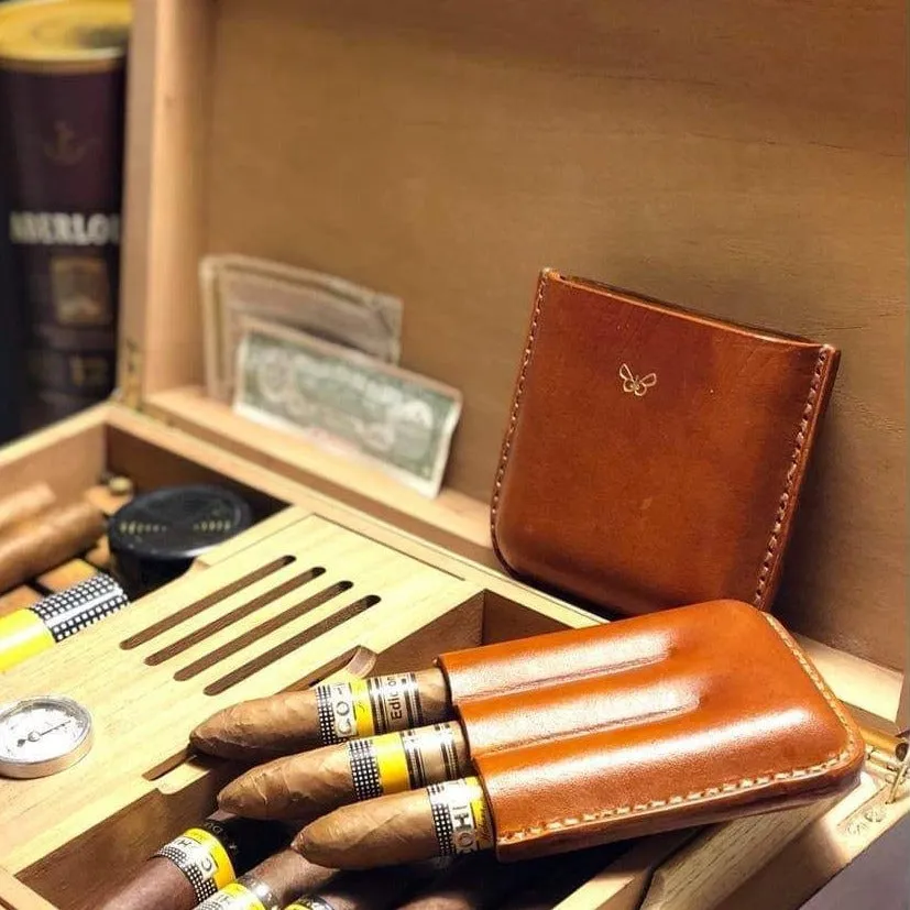 LEATHER CIGAR CASE / BLUE