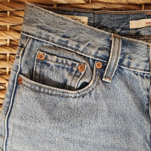 LEVI'S PREMIUM WEDGIE STRAIGHT ANKLE JEAN HIGH WAIST VINTAGE WASH 25 LIKE NEW