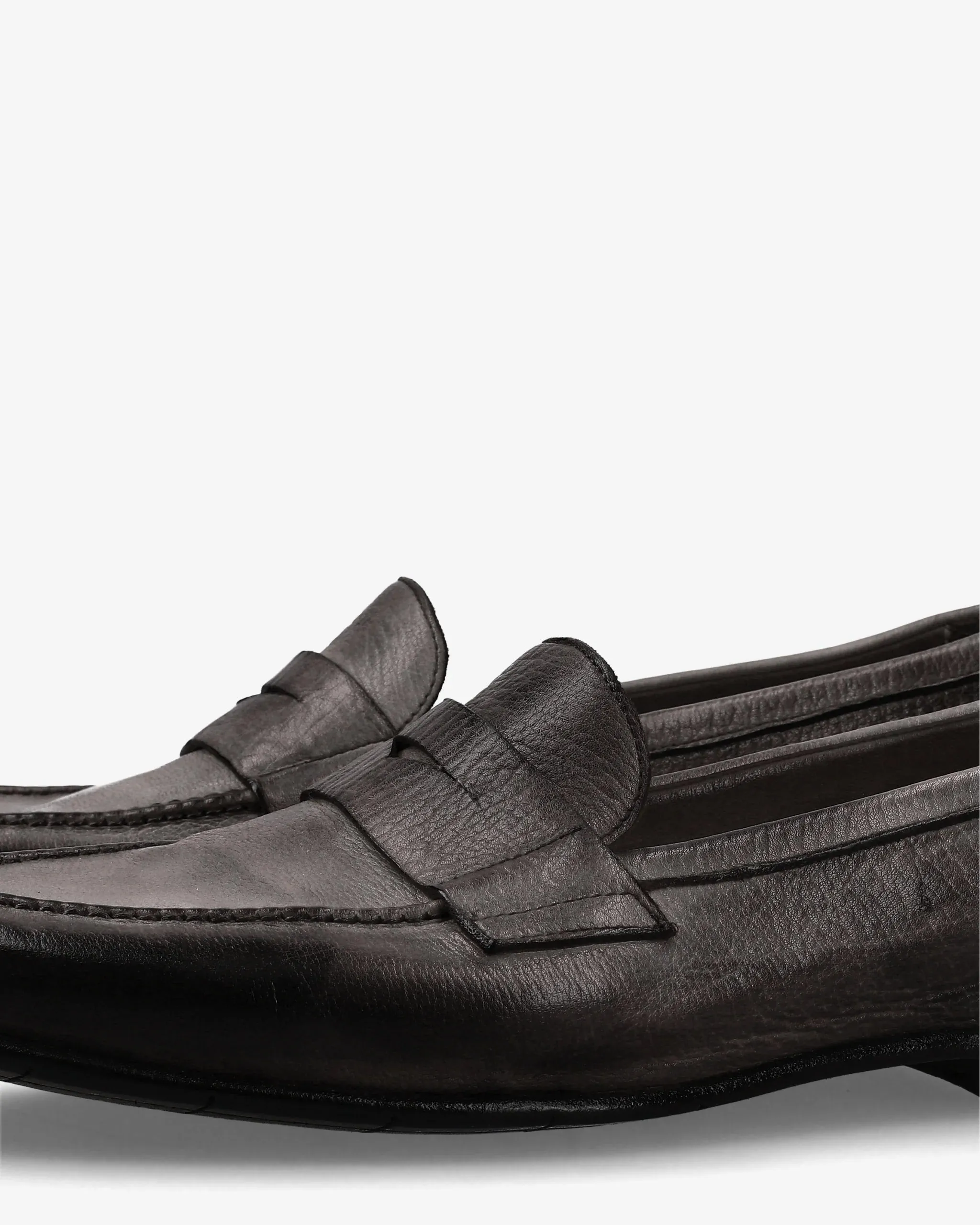 Loafer 32269C Handcrafted in Buffalo Leather
