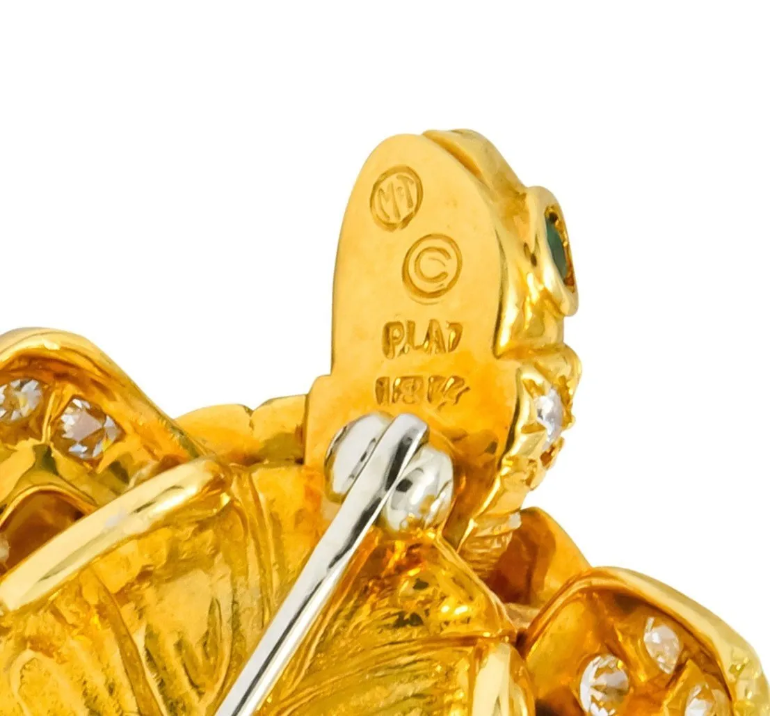 McTeigue Vintage 2.20 CTW Diamond Emerald Platinum-Topped 18 Karat Gold Turtle Pendant Brooch