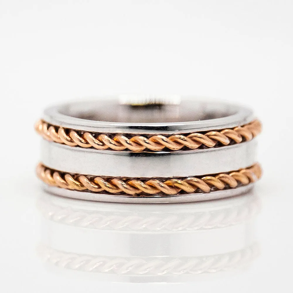Men's Wedding Band in 14k Two-Tone Gold