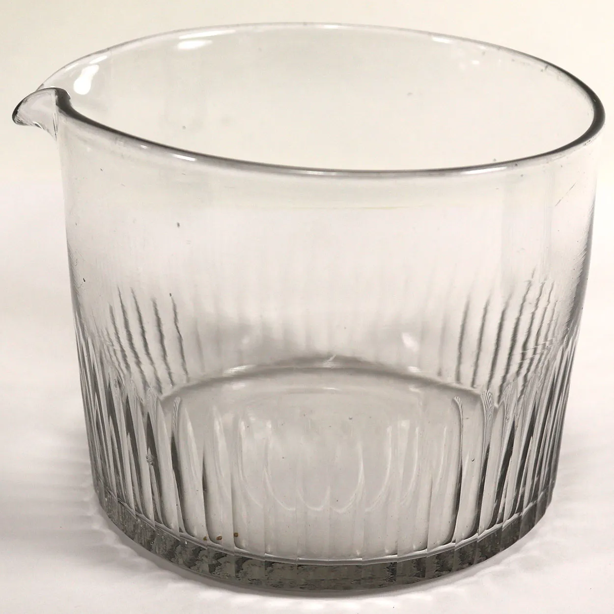 Near Pair Scarce Anglo-Irish Georgian Glass Single-Lip Wine Rinsers