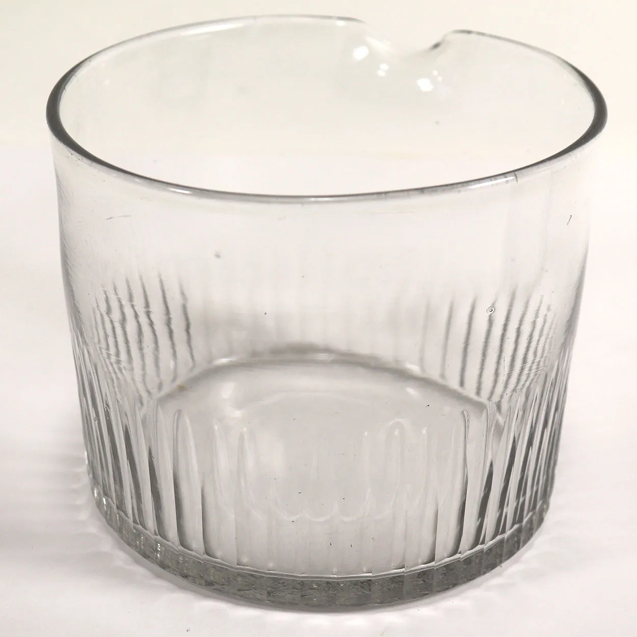 Near Pair Scarce Anglo-Irish Georgian Glass Single-Lip Wine Rinsers