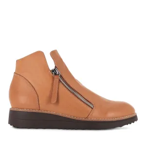 OHMY - DARK TAN LEATHER/CHOC SOLE