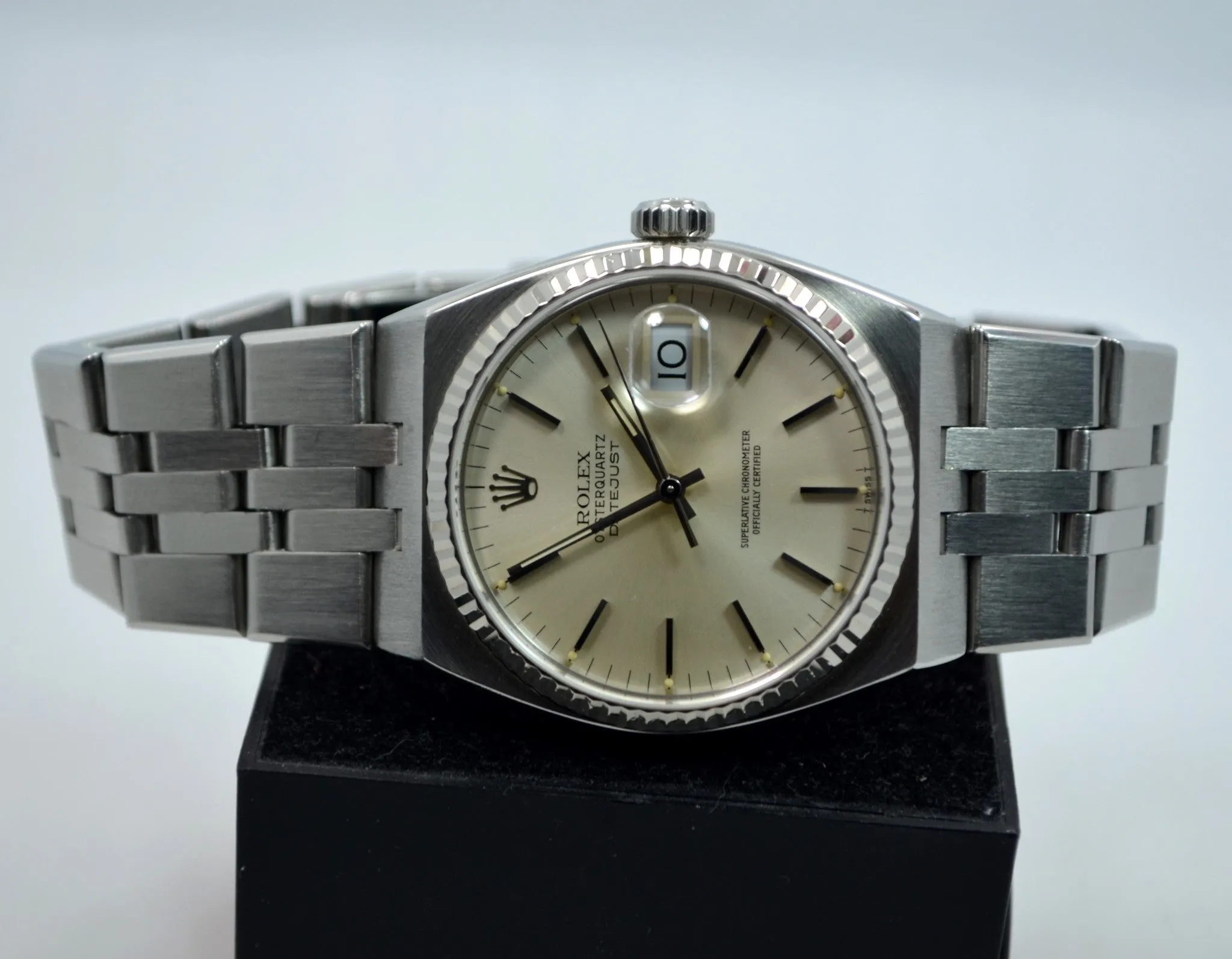 Oysterquartz 17014 Datejust Steel 18K Wristwatch 1985 Box Papers