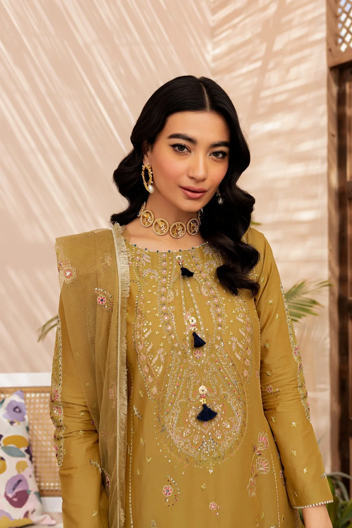 Pakistani Eid Dress in Premium Kameez Trouser Style