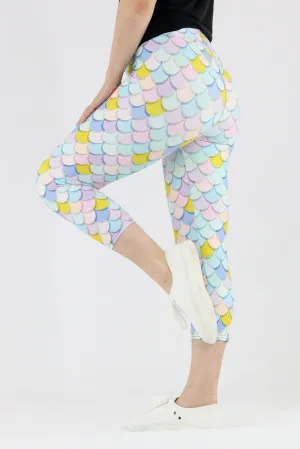 Pastel Mermaid - Casual Capri Leggings
