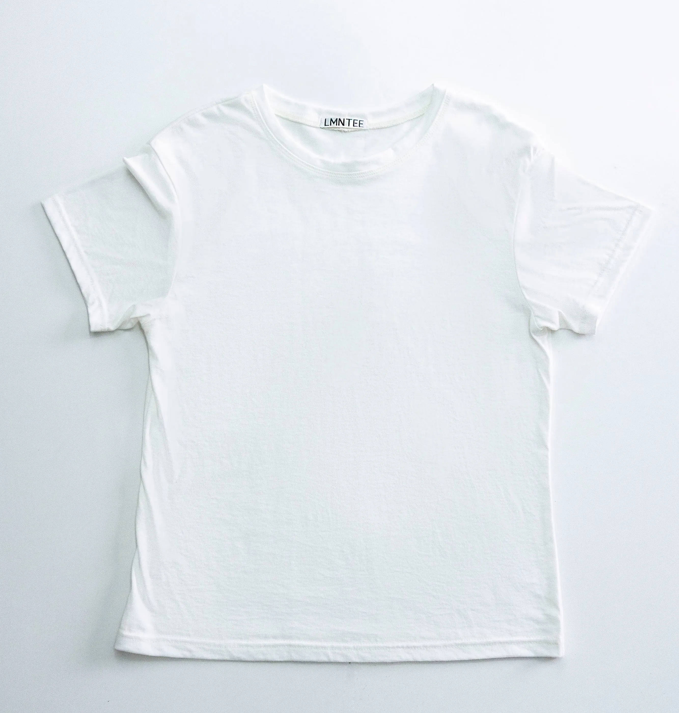 premium basic tee off white