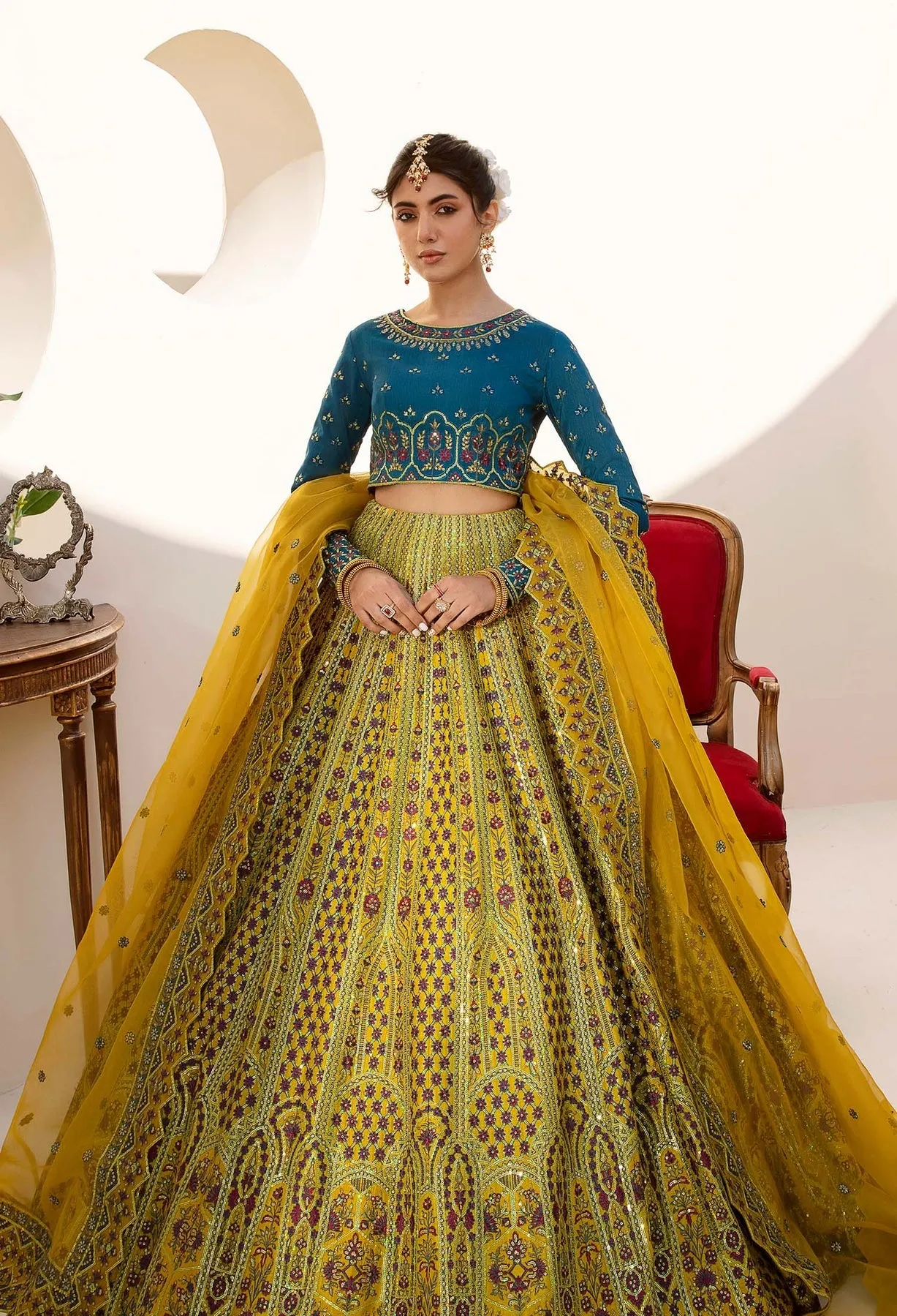 Premium Indian Wedding Lehenga Choli and Dupatta Dress
