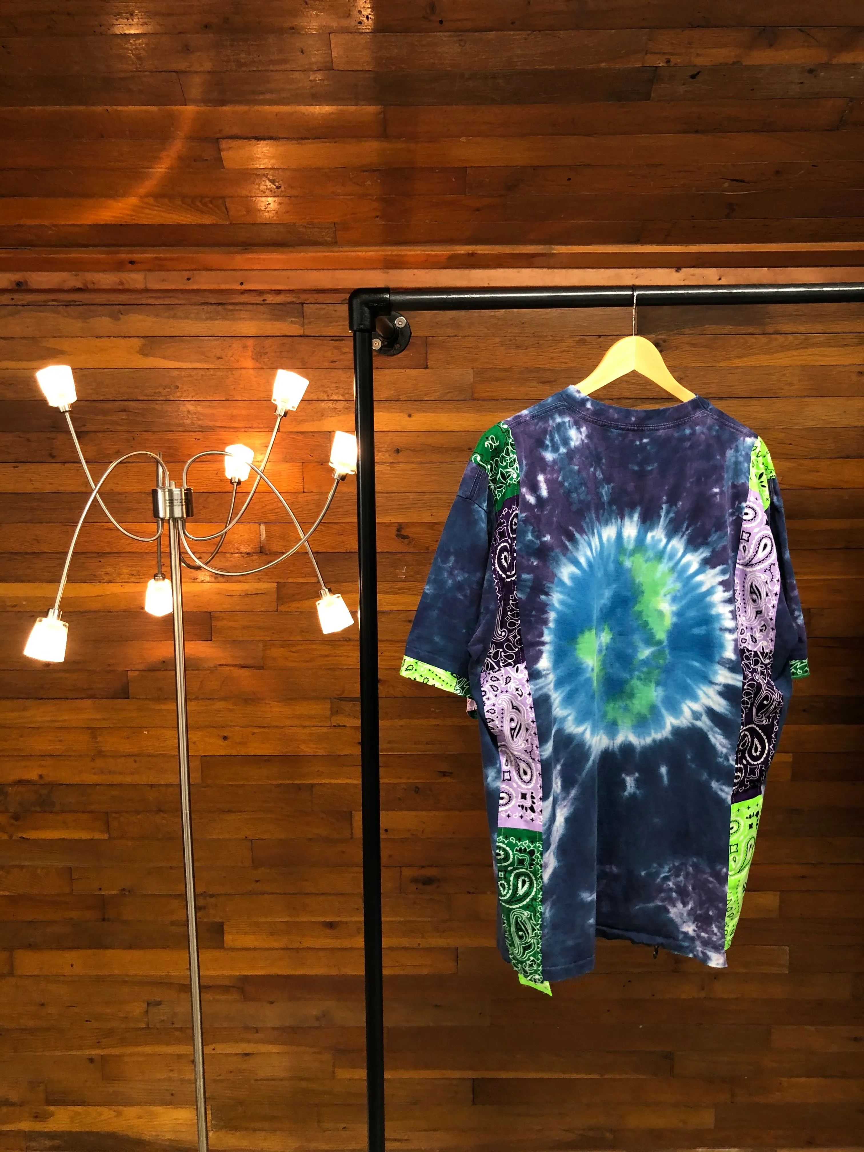 "1 of 1" World Peace Bandana Tee (XXL)