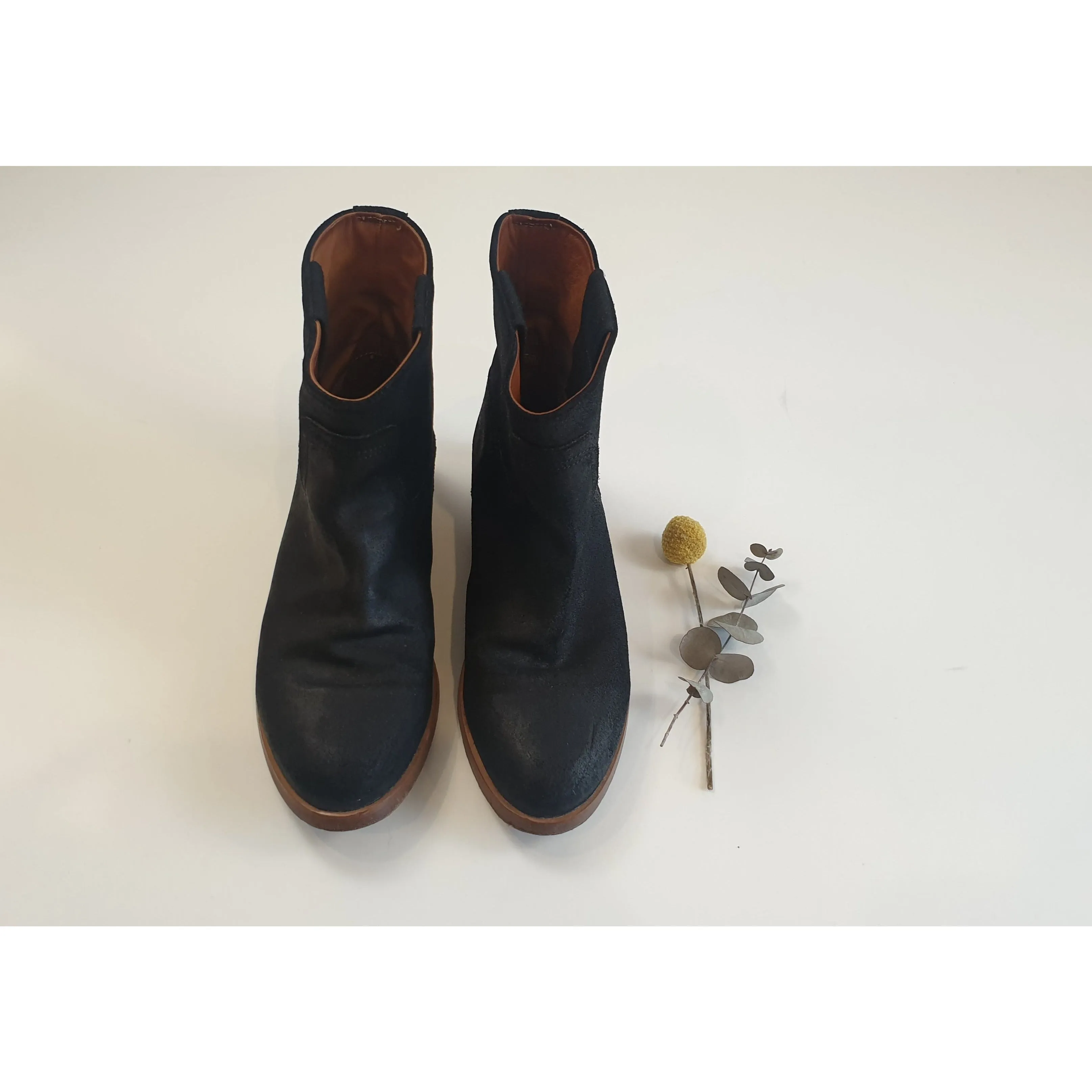 Rag & Bone black brushed leather boots with low wooden heel size 38