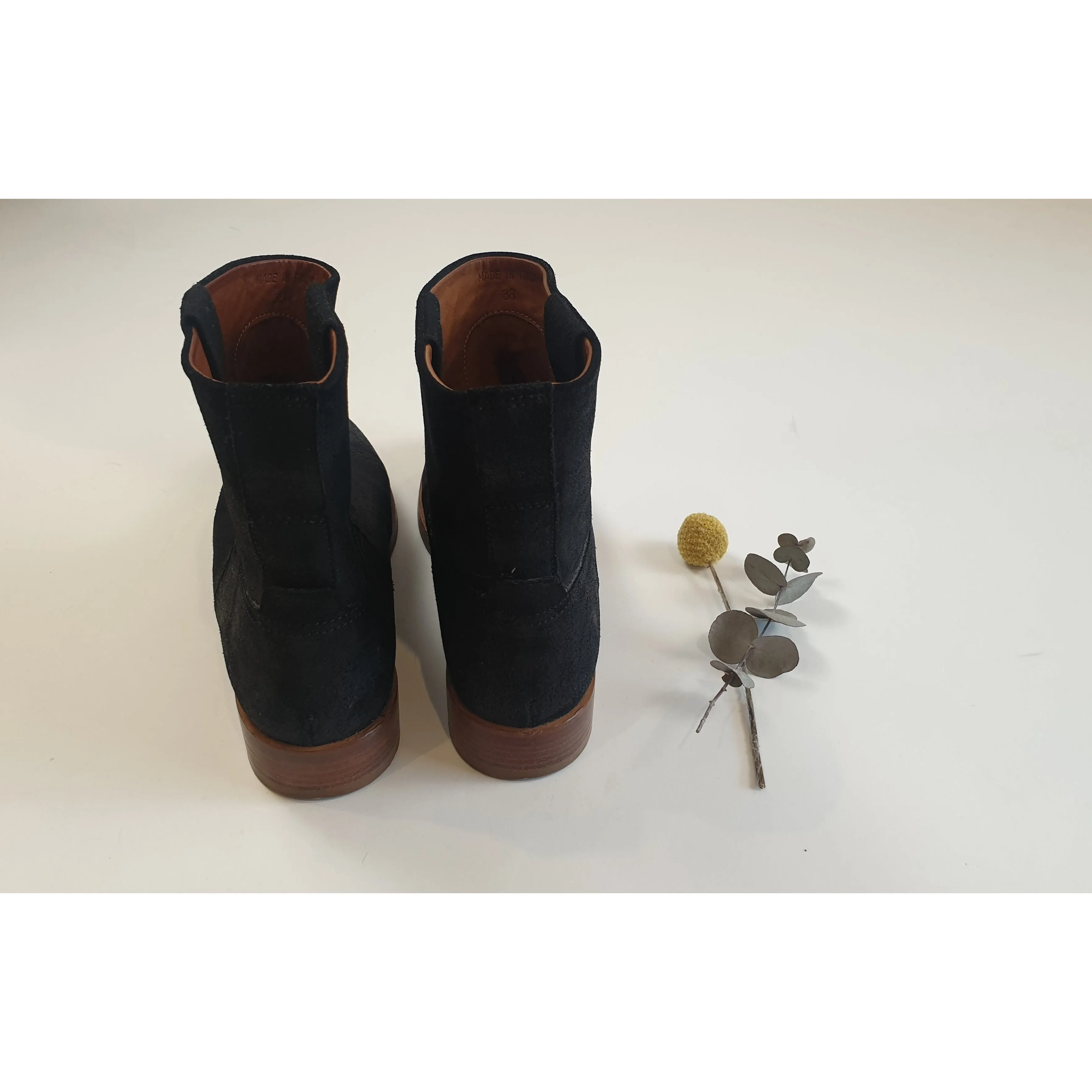 Rag & Bone black brushed leather boots with low wooden heel size 38