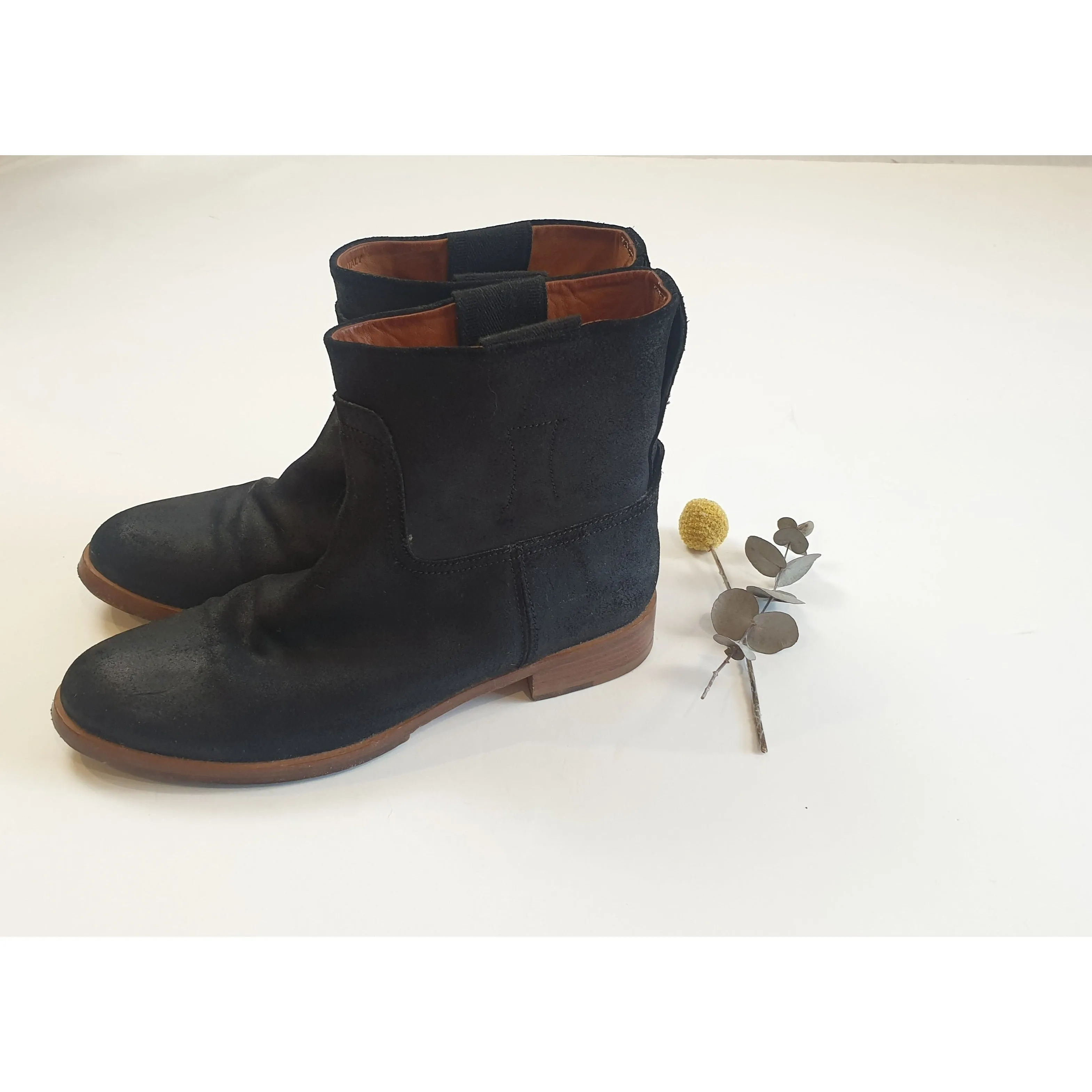 Rag & Bone black brushed leather boots with low wooden heel size 38