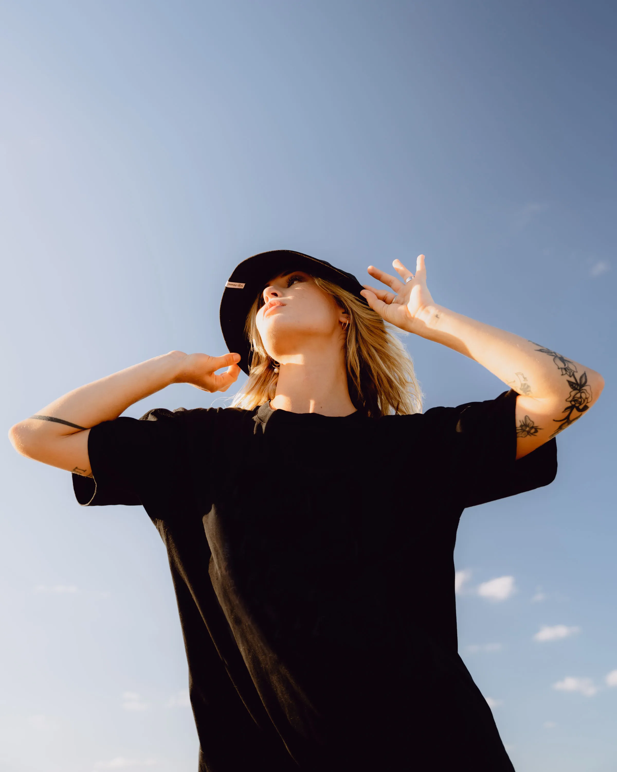 REALITY X FBS O/S BUCKET HAT