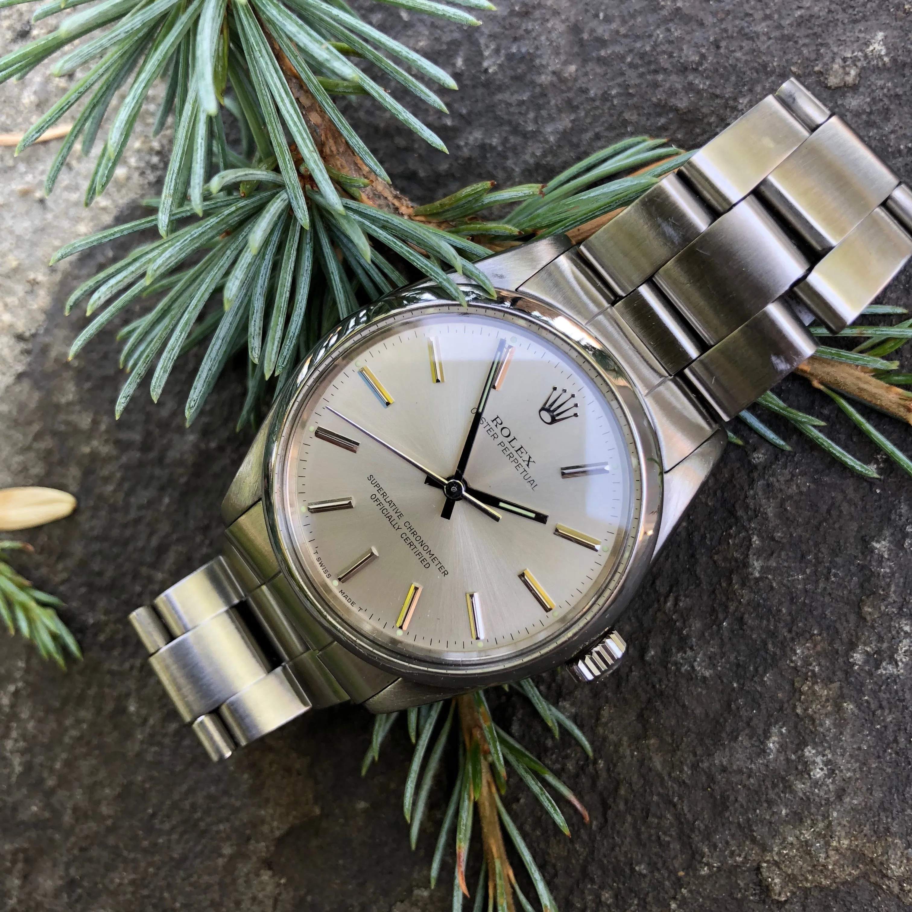 Rolex Oyster Perpetual 5552 Stainless Steel Silver Stick Caliber 1520 Automatic Wristwatch Circa 1960