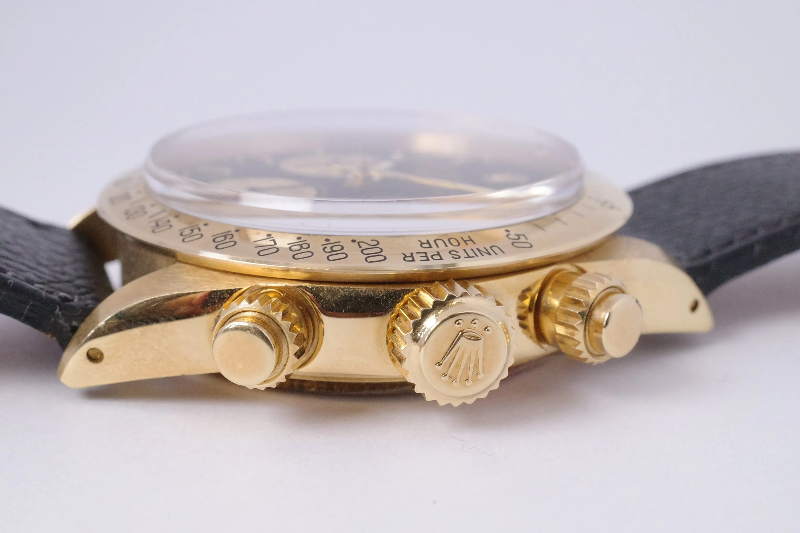 ROLEX VINTAGE YELLOW GOLD COSMOGRAPH DAYTONA 6265 BLACK NOS CONDITION BOX & PAPERS