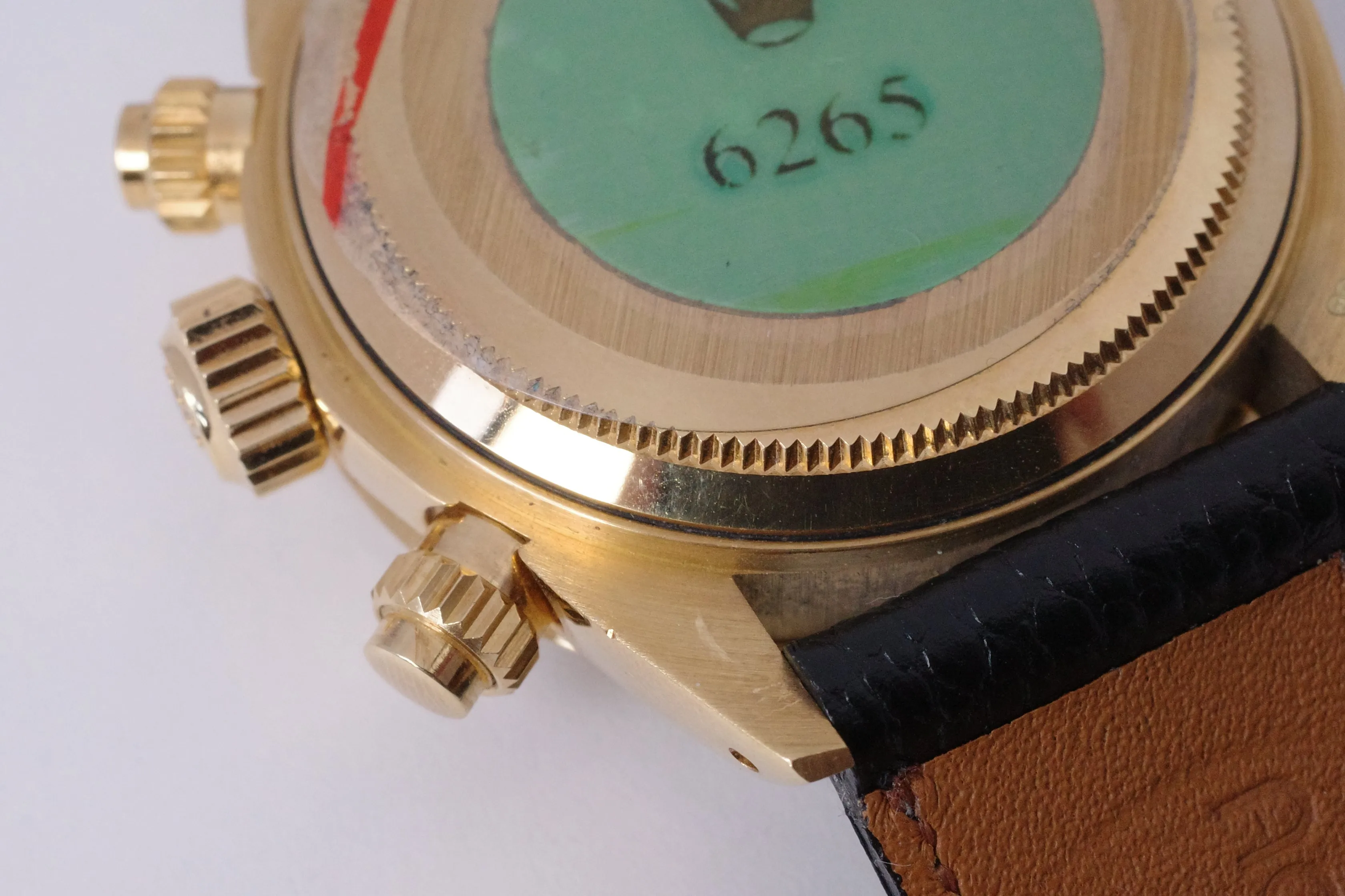 ROLEX VINTAGE YELLOW GOLD COSMOGRAPH DAYTONA 6265 BLACK NOS CONDITION BOX & PAPERS