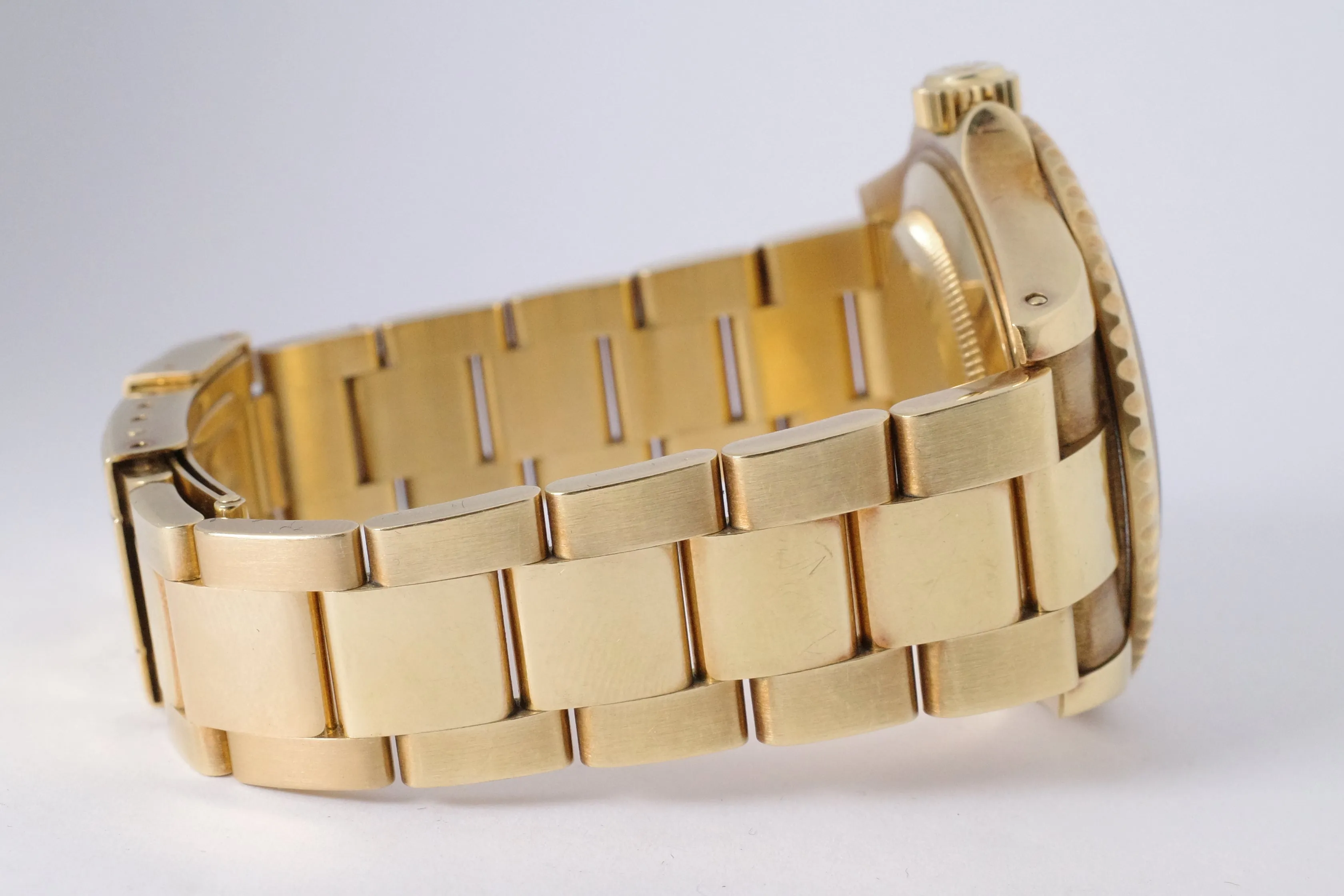 ROLEX YELLOW GOLD YACHTMASTER MK1 16628 WATCH ONLY $19,975