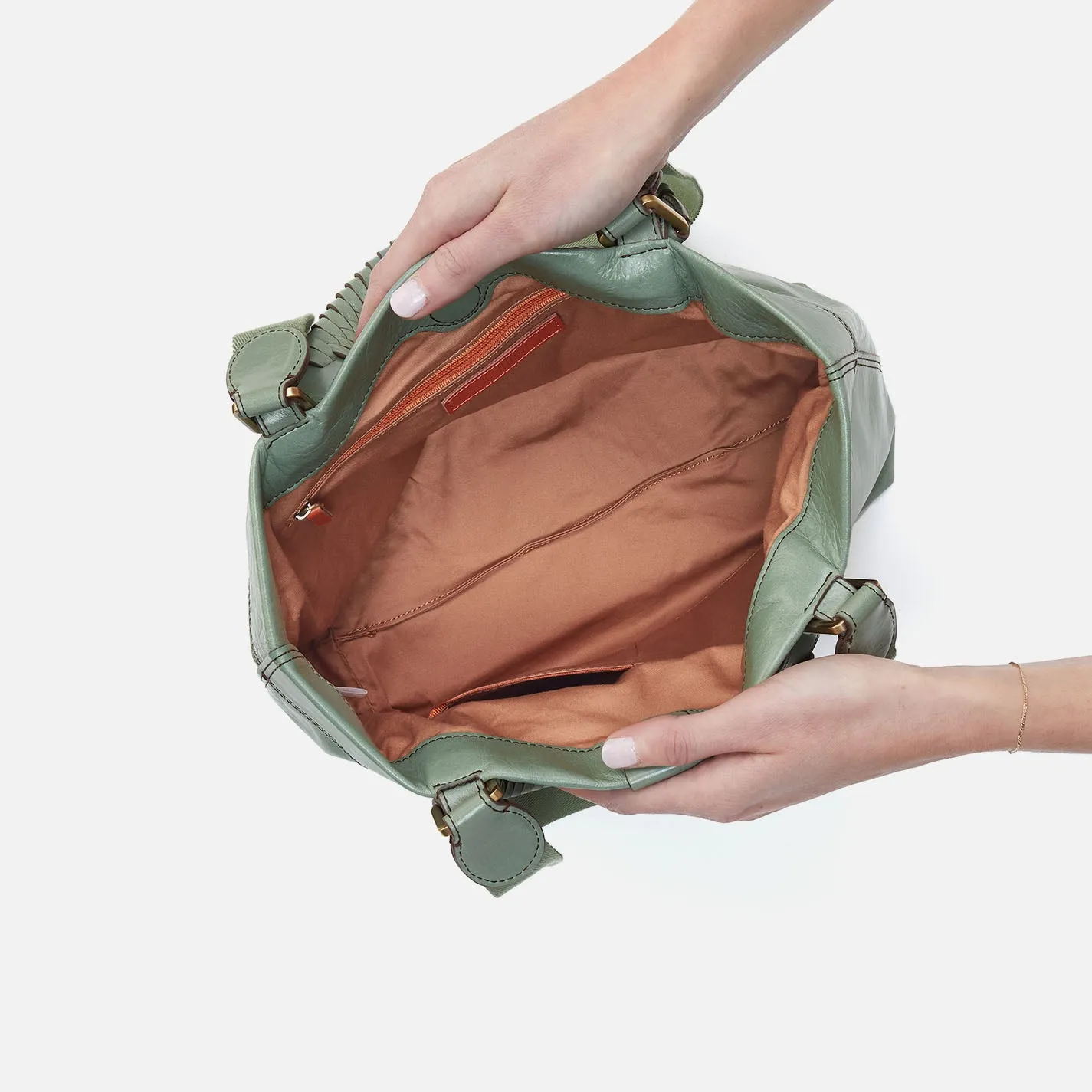 Romy Medium Tote In Polished Leather - Jade