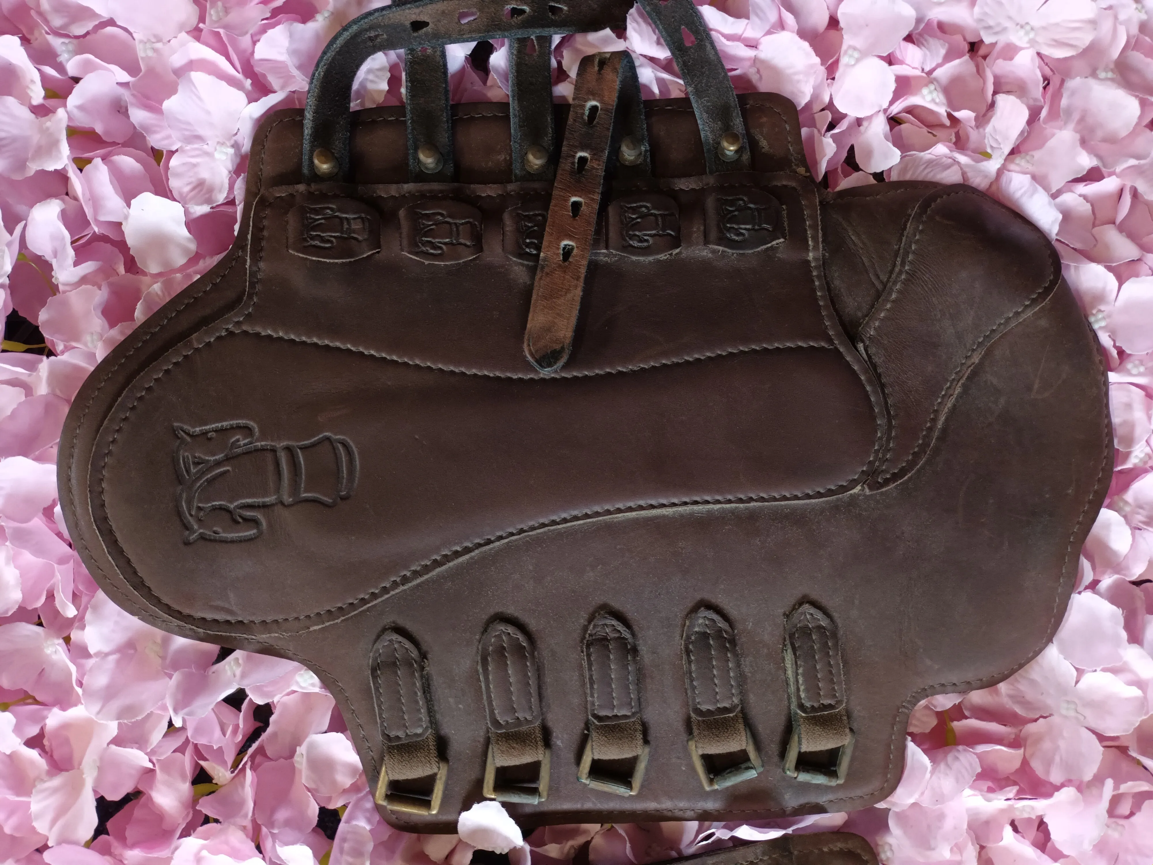 Sabre Leather Full brushing boots