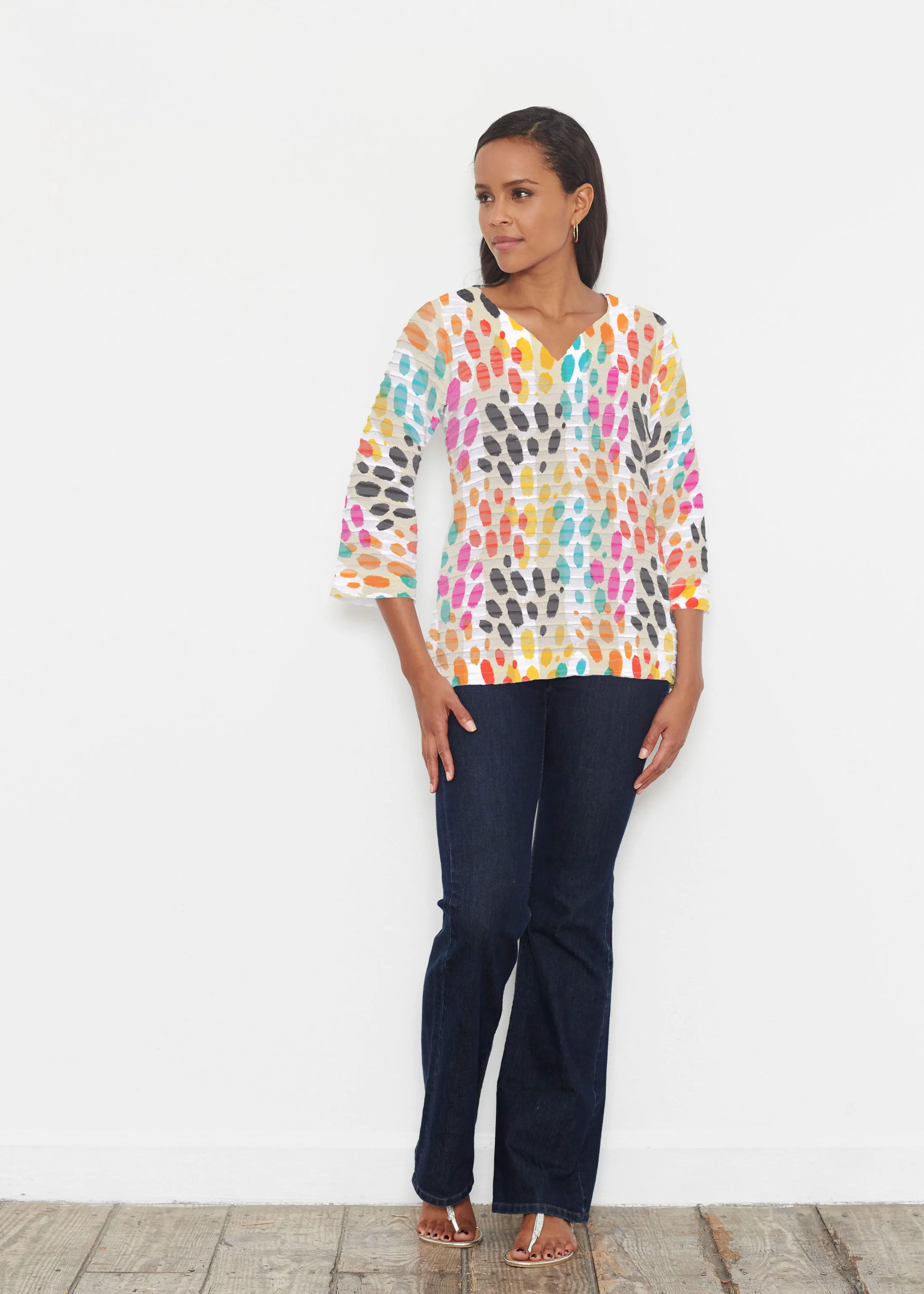 Santa Fe (14267) ~ Banded 3/4 Bell-Sleeve V-Neck Tunic