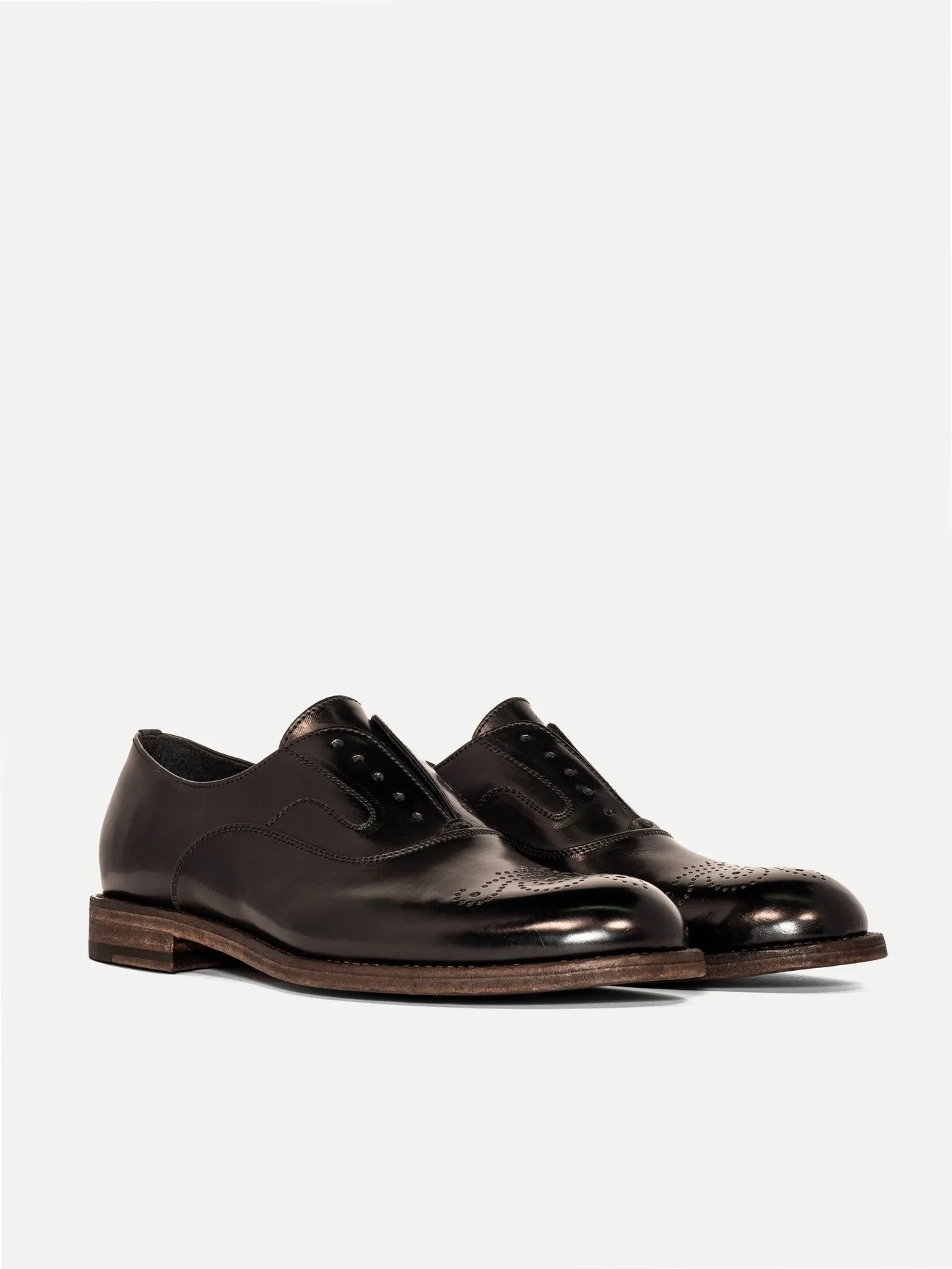 SASSARI OXFORD IN SMOOTH BLACK CALFSKIN