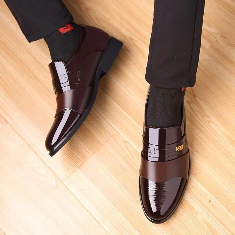 Set of Black Casual Leather Shoes - Stylish and Comfortable for Everyday Wear