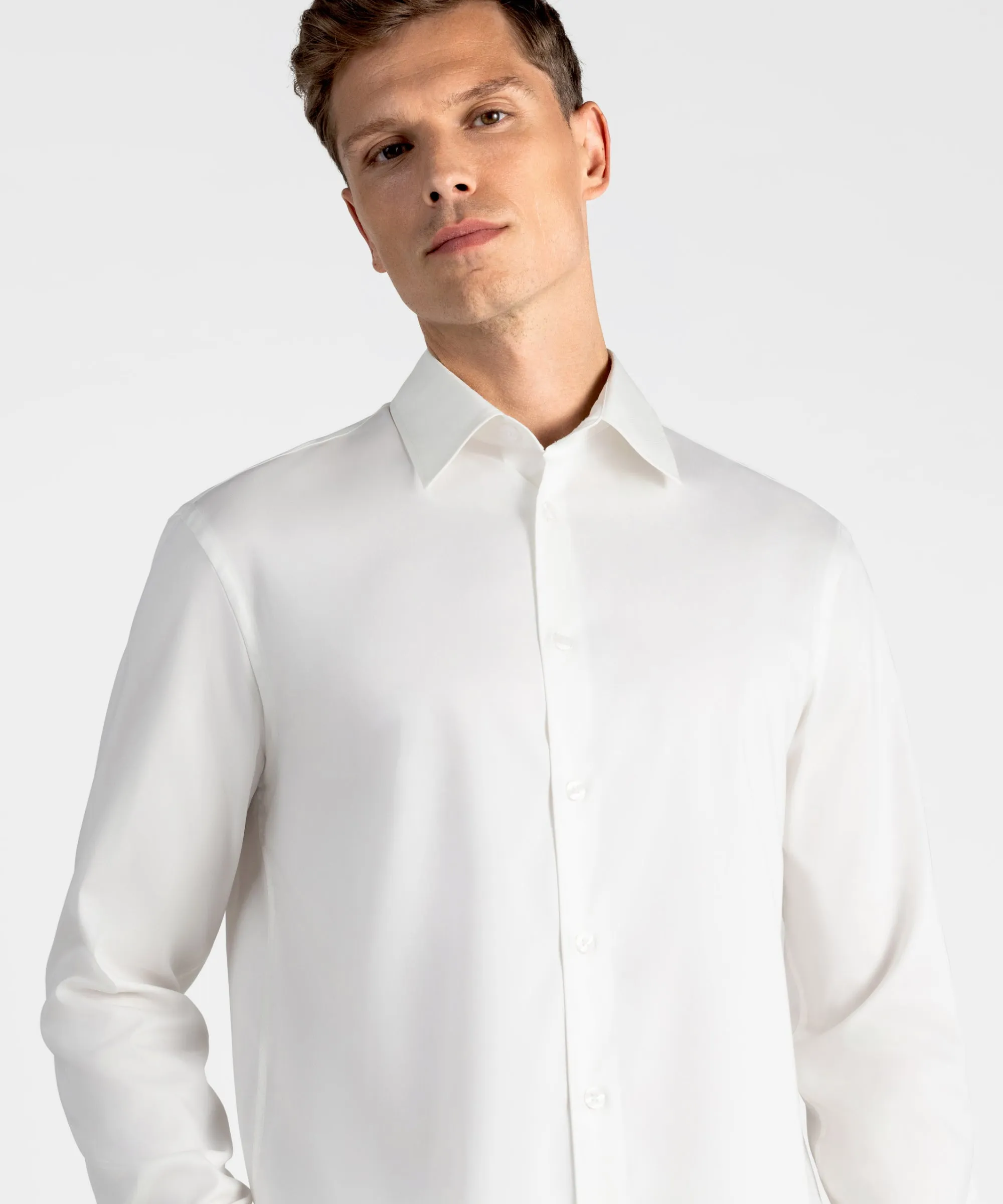 SH 01 Essence White