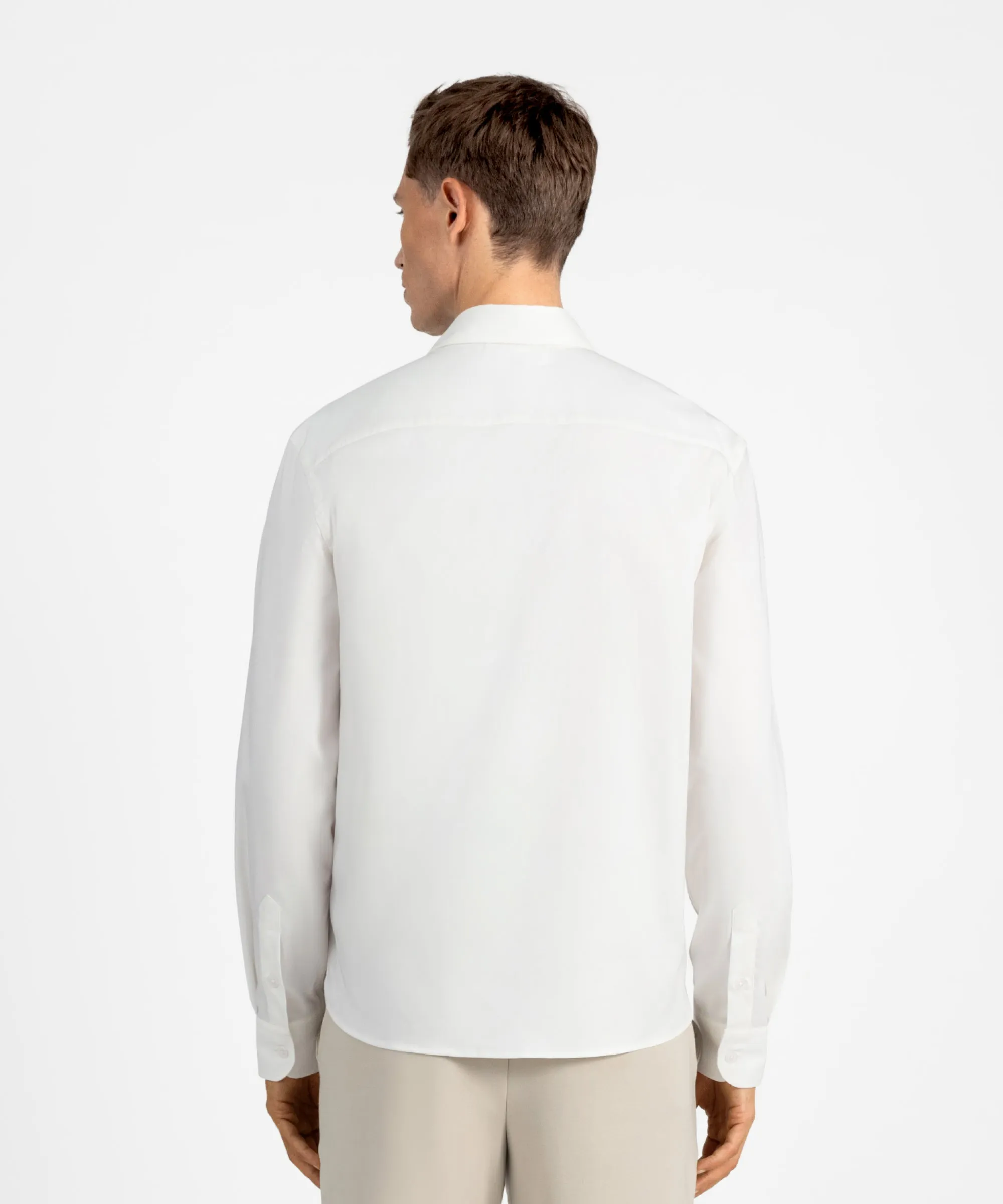 SH 01 Essence White