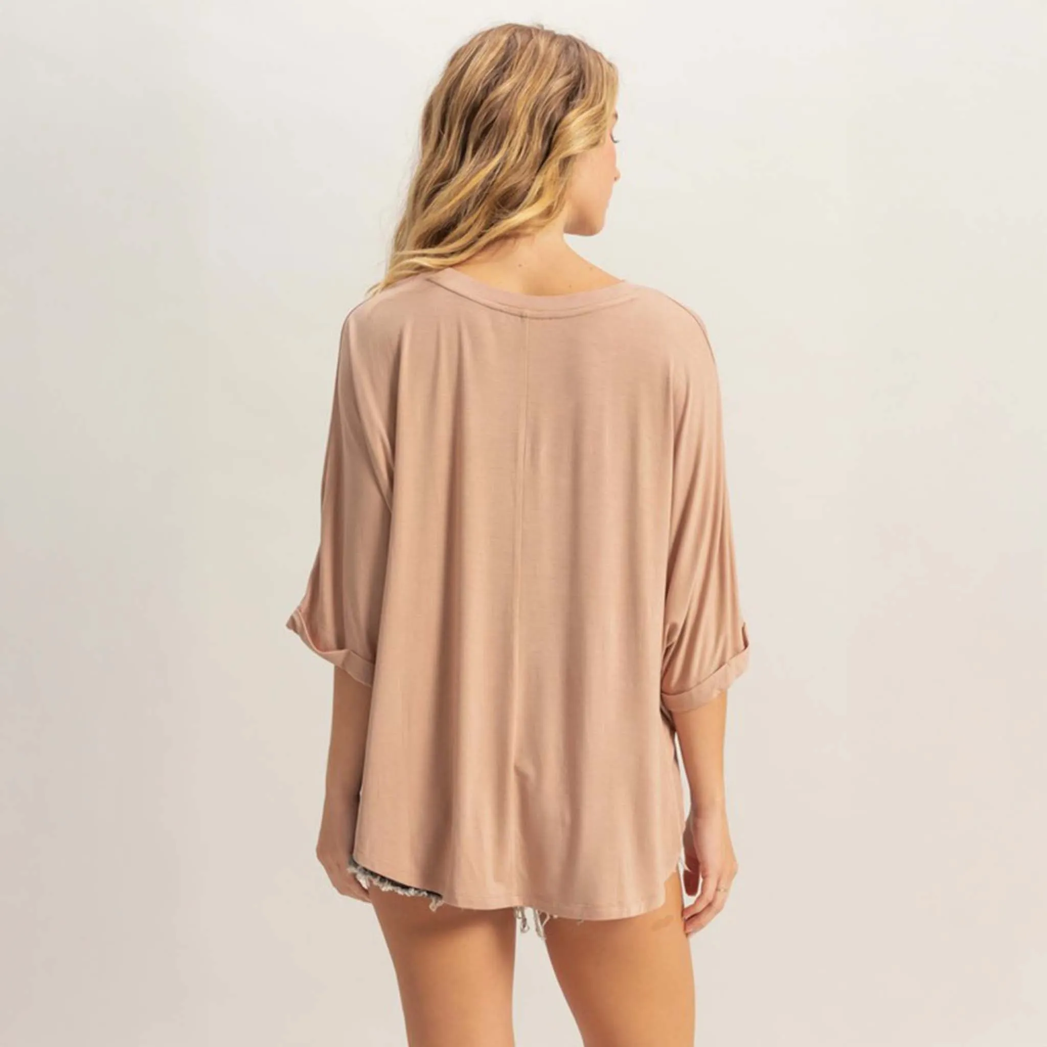 Short Sleeve High Low Comfort Tee
