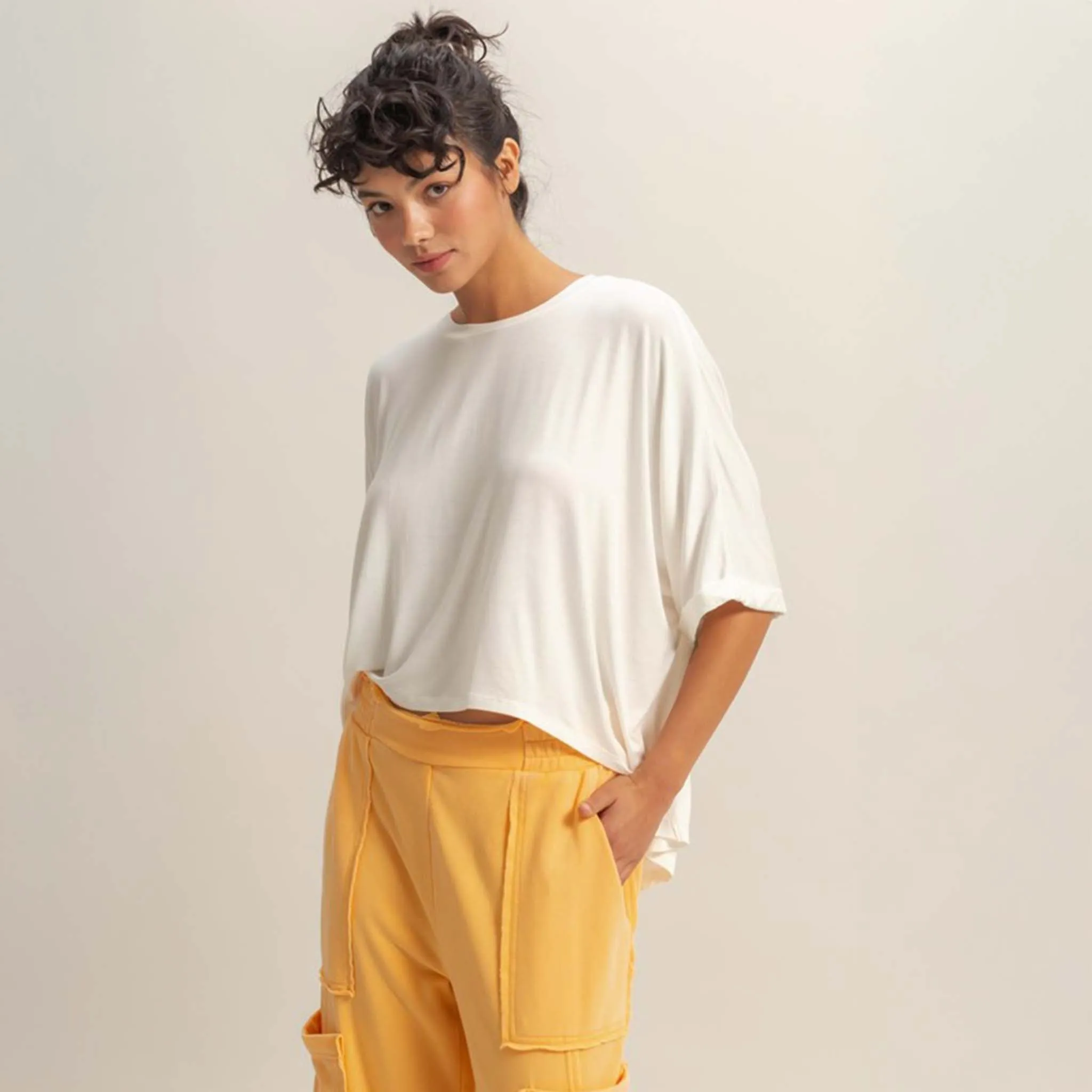 Short Sleeve High Low Comfort Tee