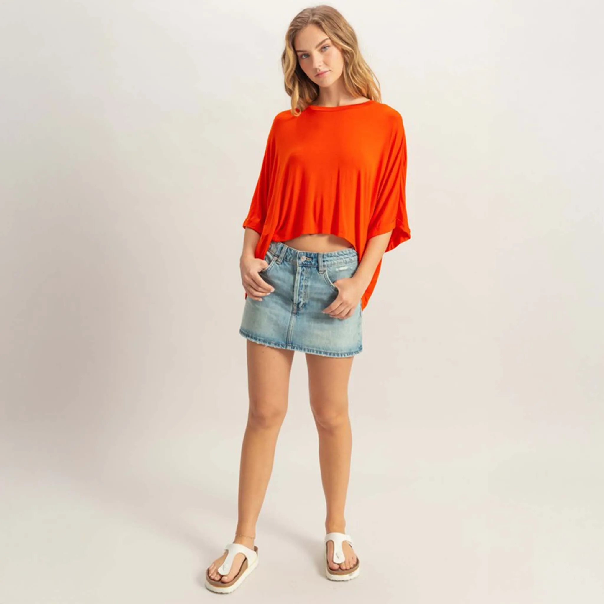Short Sleeve High Low Comfort Tee